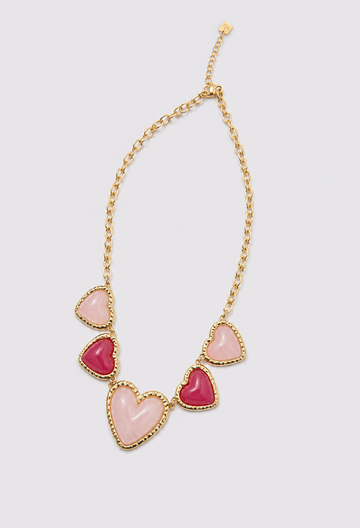 Collar Cadena Dorada Cinco Corazones