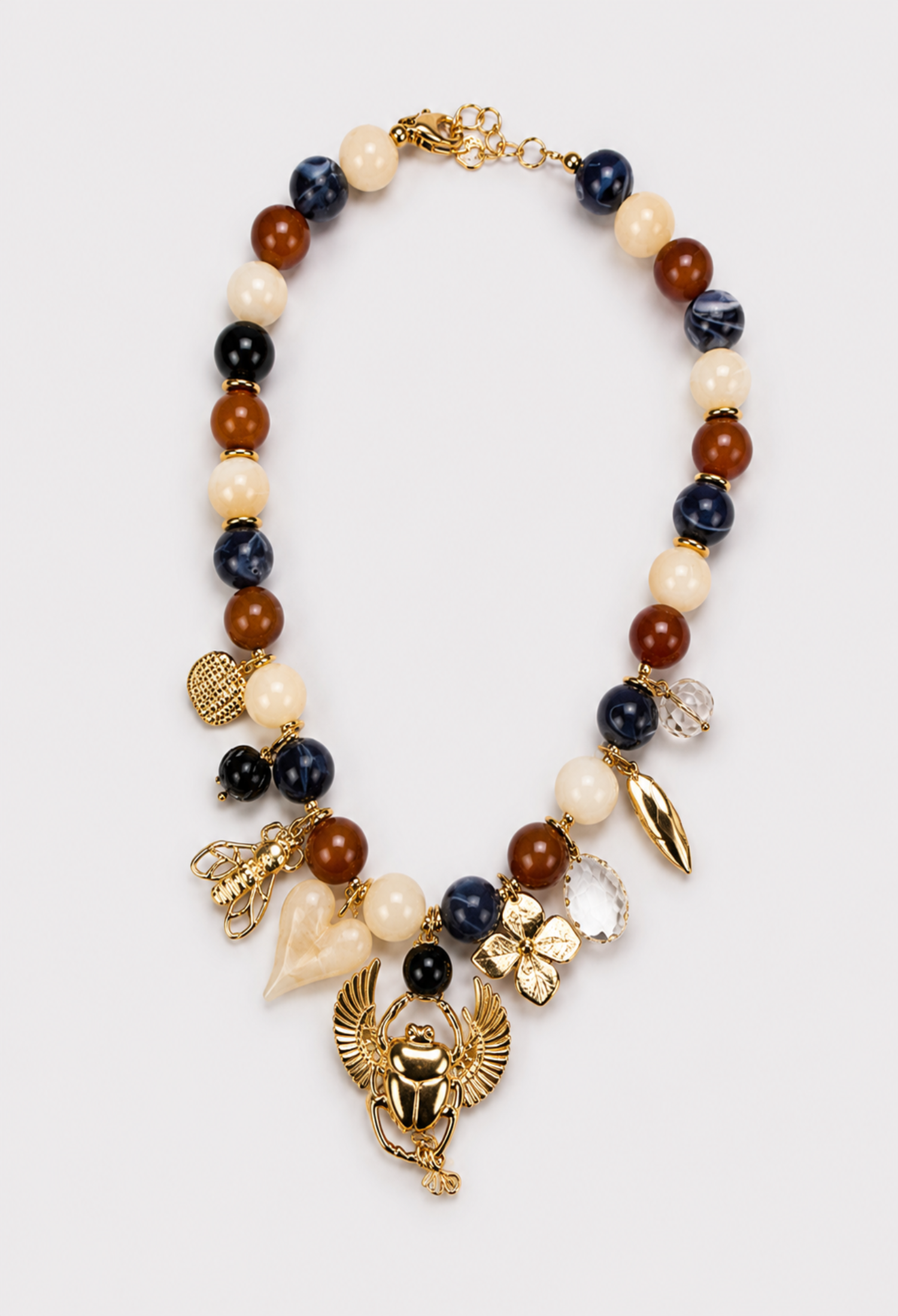 Collar Charms Escarabajo con Esferas Multicolor