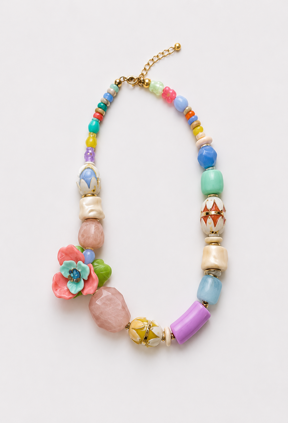 Collar Cuentas Multicolor con Flor Tridimensional