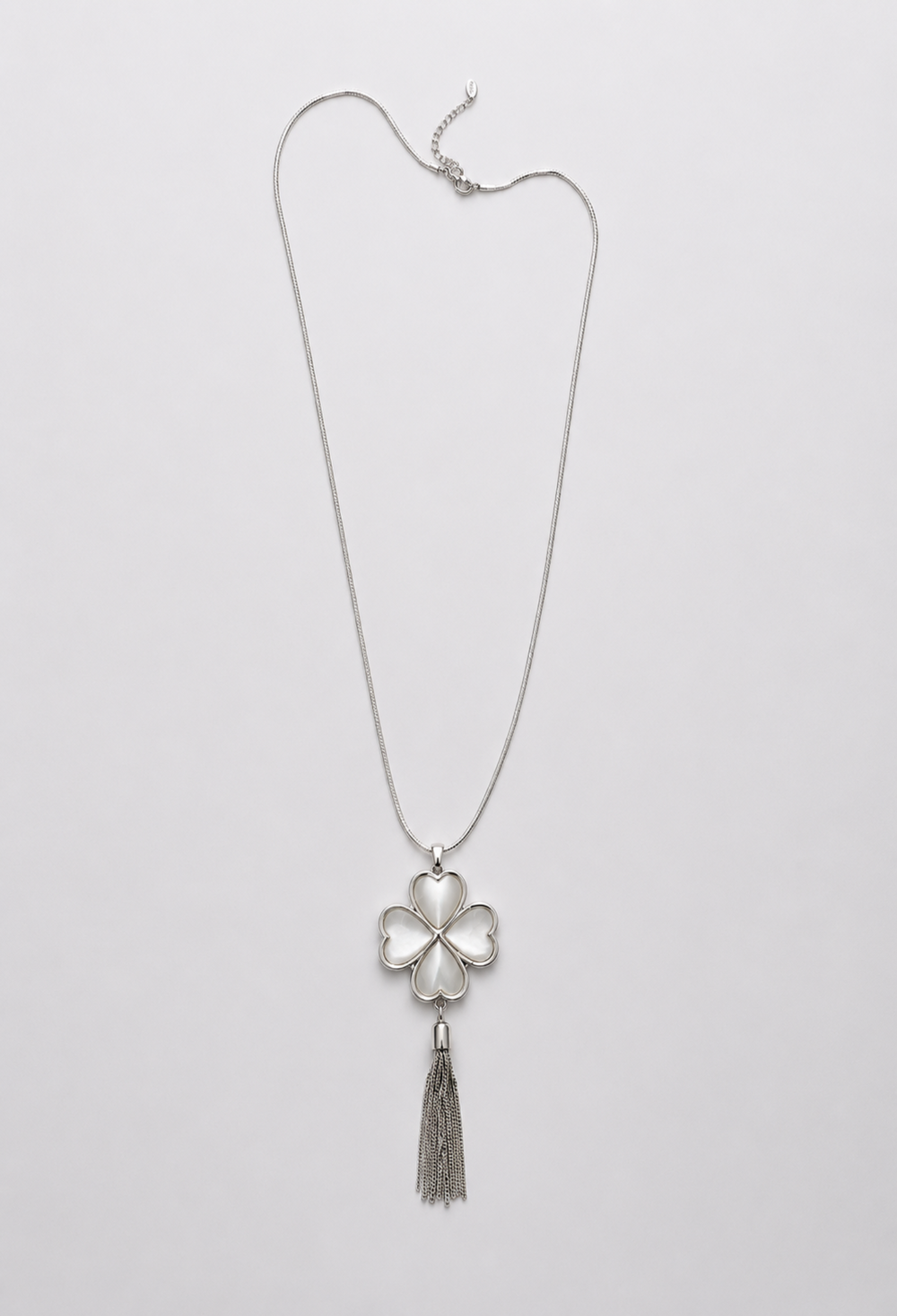 Collar Trébol con Borla - Foto 1
