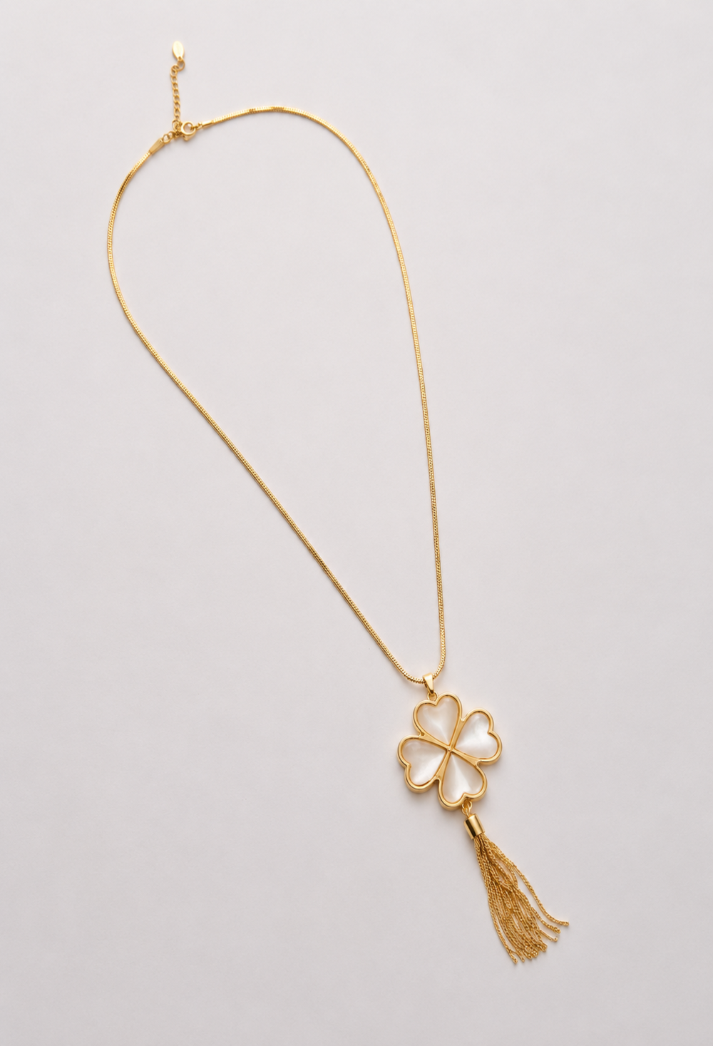 Collar Trébol con Borla - Foto 1