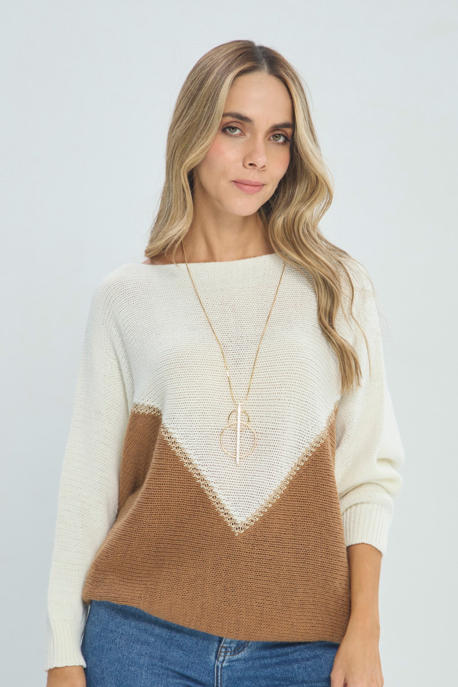 Suéter de Punto Bloques Camel y Beige - Outlet BYBLA Colombia