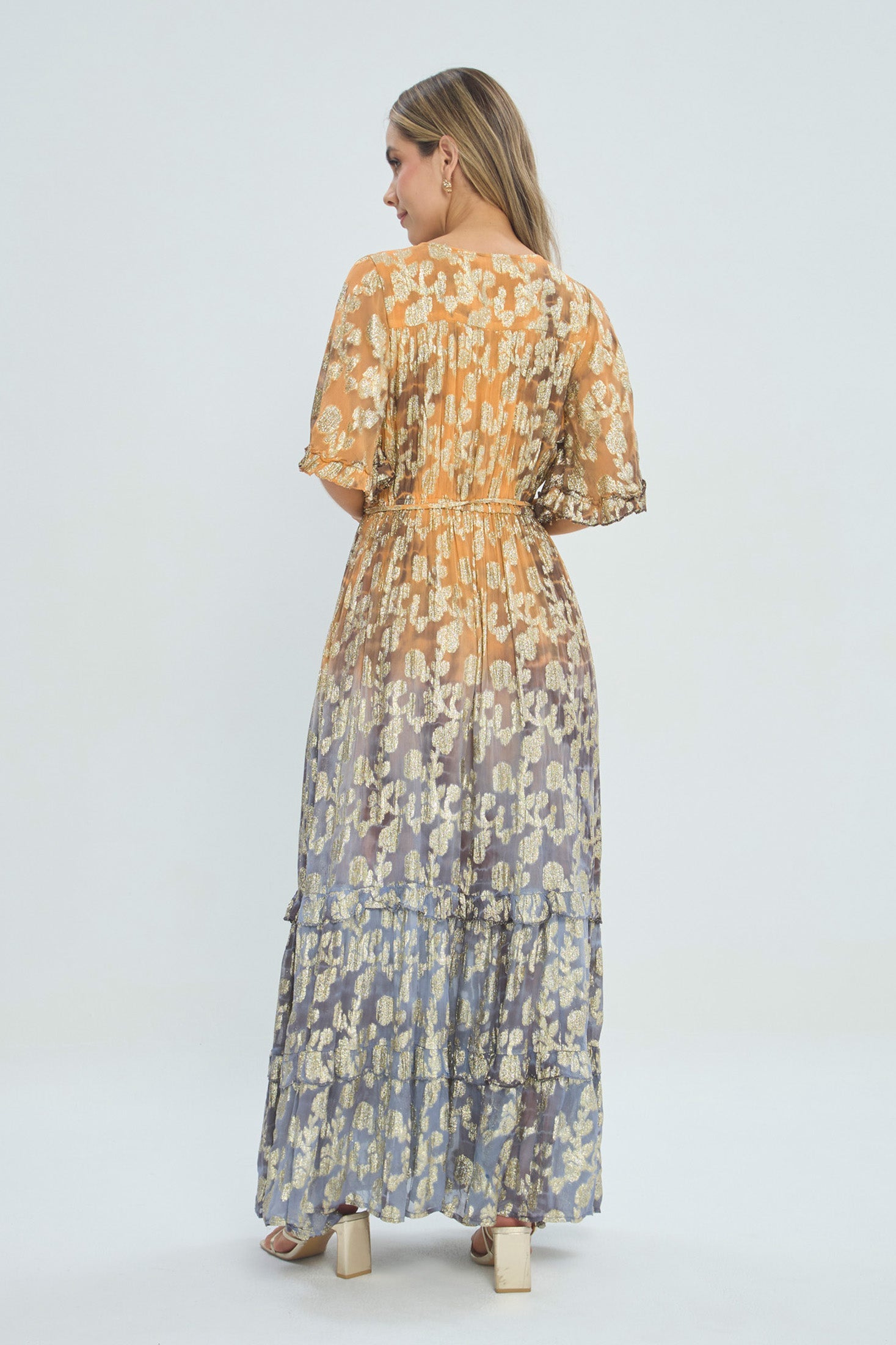 Vestido Largo Lurex Dorado vista 4 - Outlet BYBLA Colombia