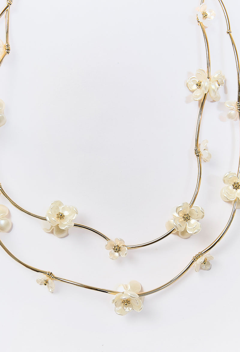 Collar Flor en Capas Perlado