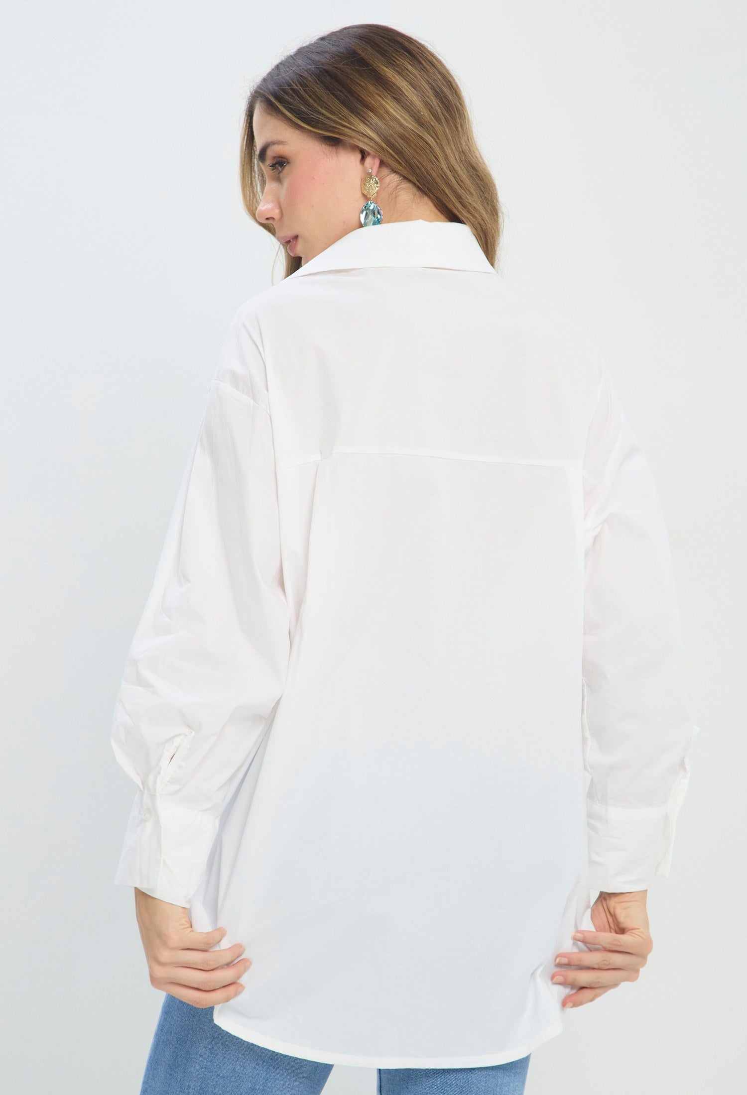 Camisa Bordado Multicolor blanco BYBLA Colombia - vista 3