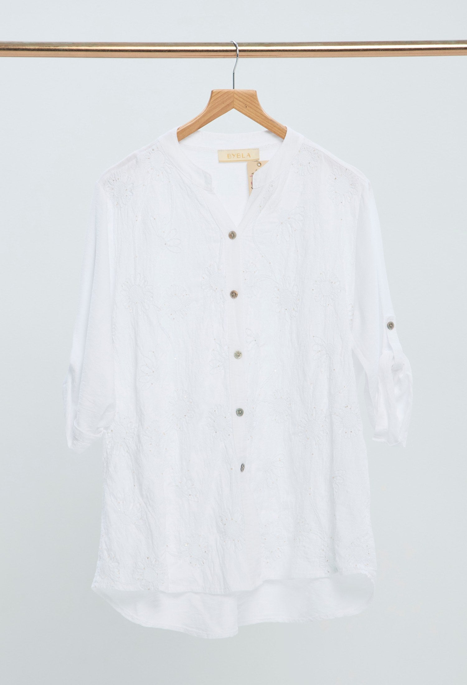 Blusa Bordada Margaritas blanco BYBLA