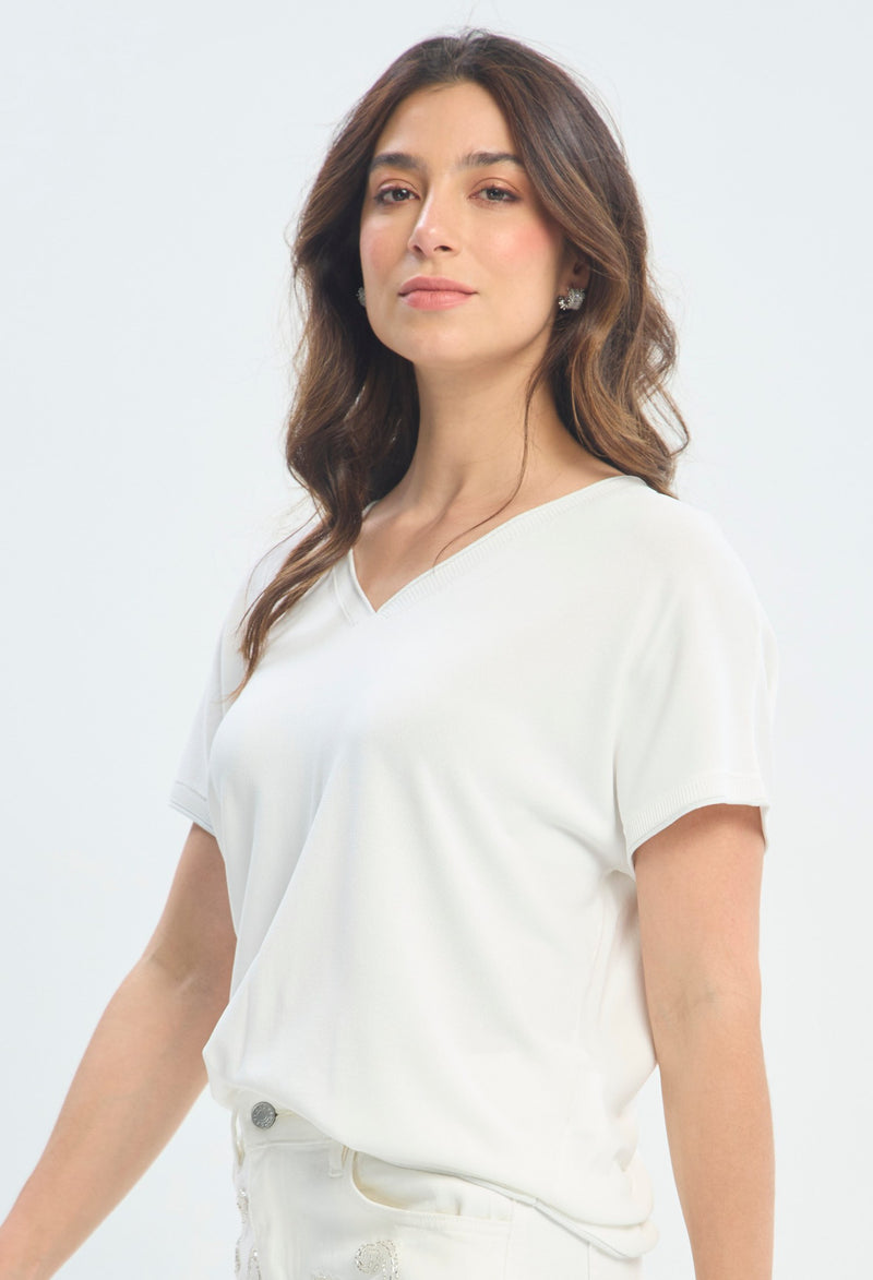 Blusa Cuello V Minimalista blanco puro BYBLA - vista 2