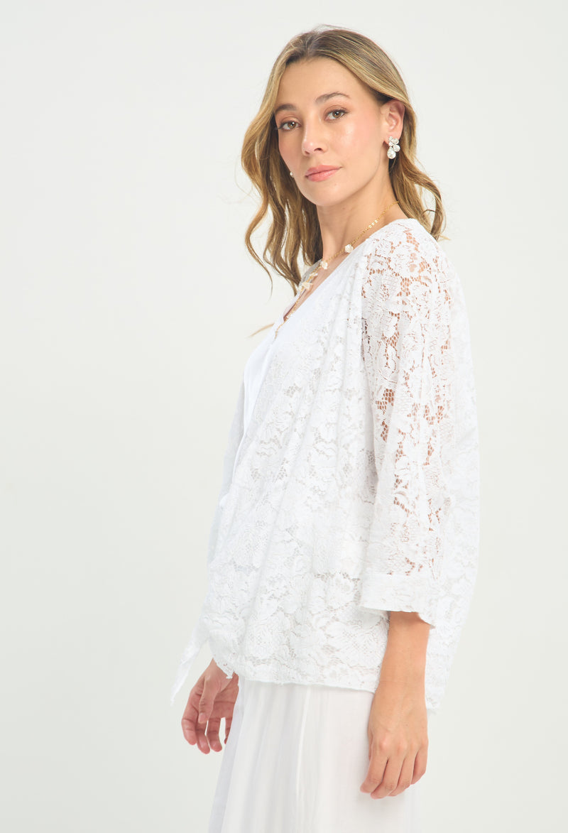 Blusa de Encaje Anudada Blanca BYBLA