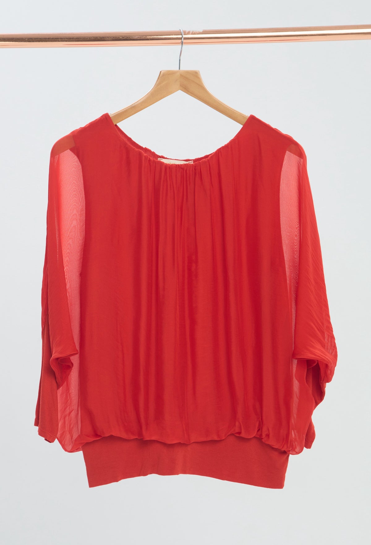 Blusa Drapeada Manga Caída Rojos