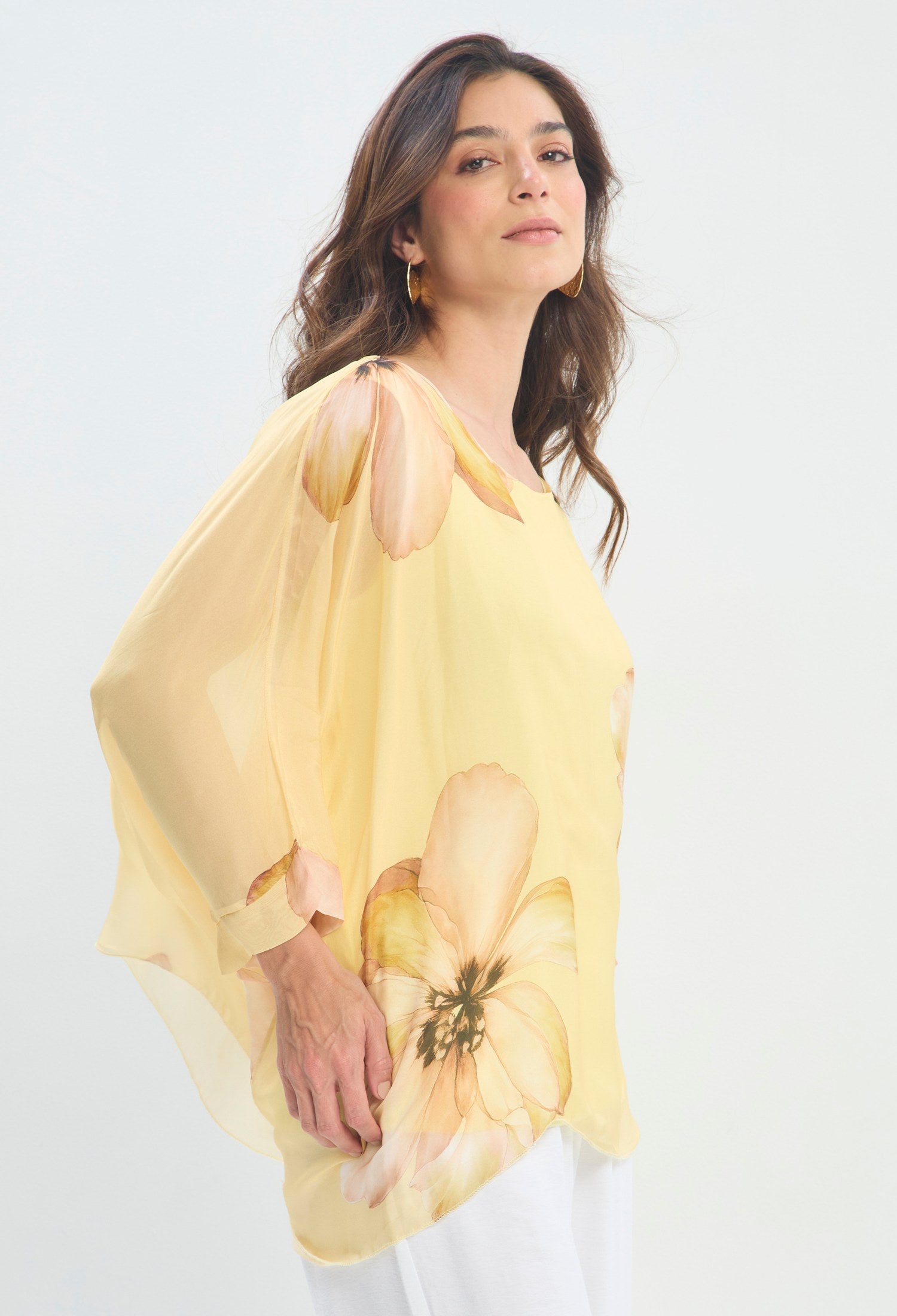 Blusa Estampado Floral amarillo pastel BYBLA - vista 3