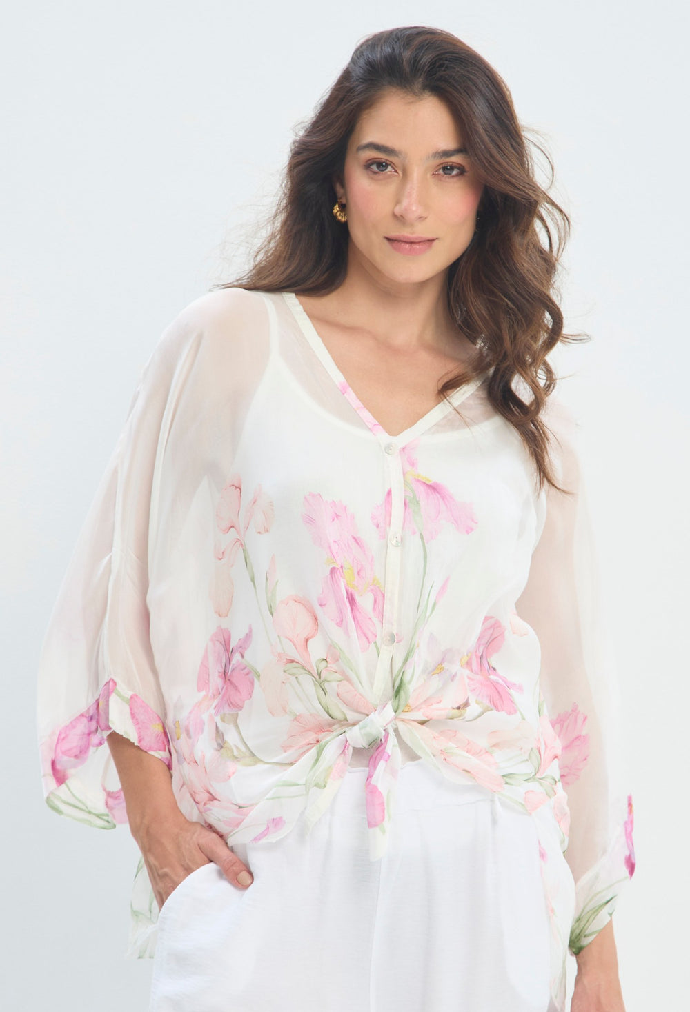 Blusa Floral Kimono Anudada blanco floral BYBLA