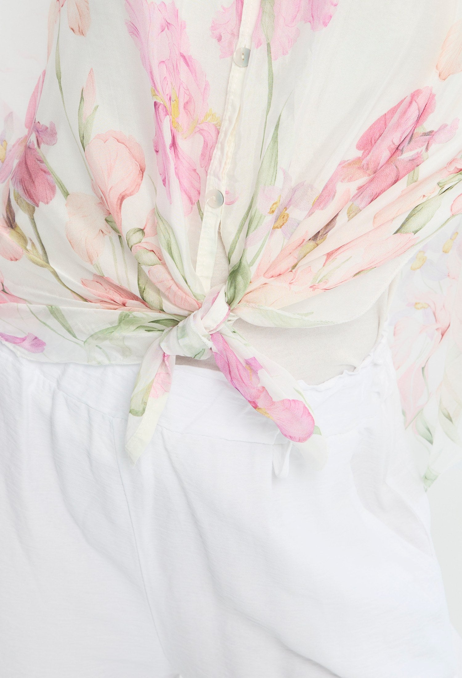 Blusa Floral Kimono Anudada blanco floral BYBLA