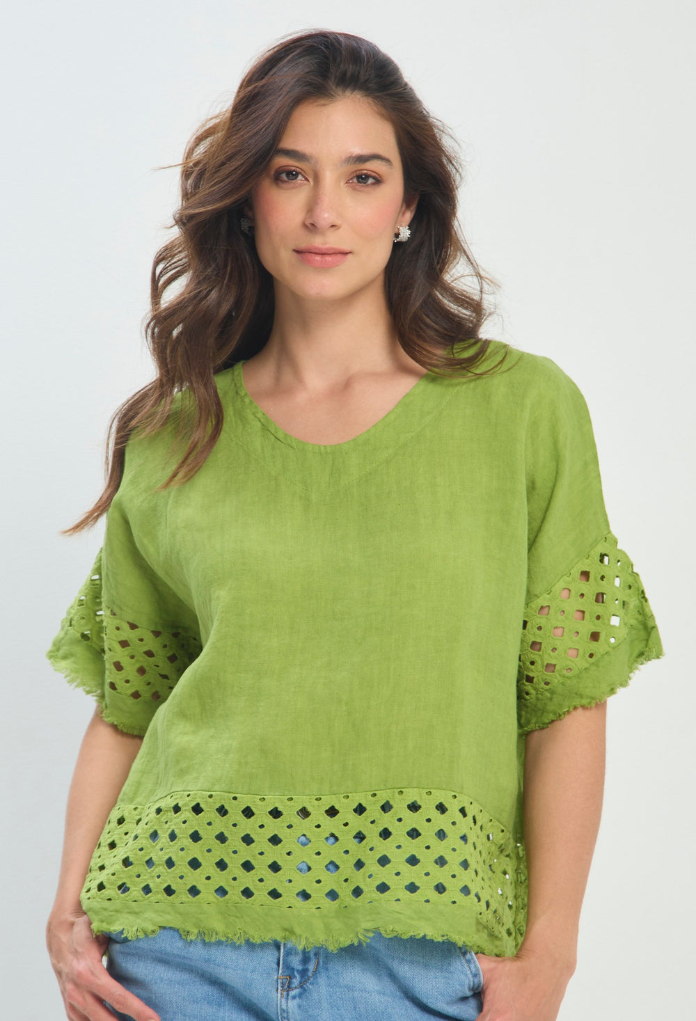 Blusa Lino Calada Deshilada verde lima BYBLA