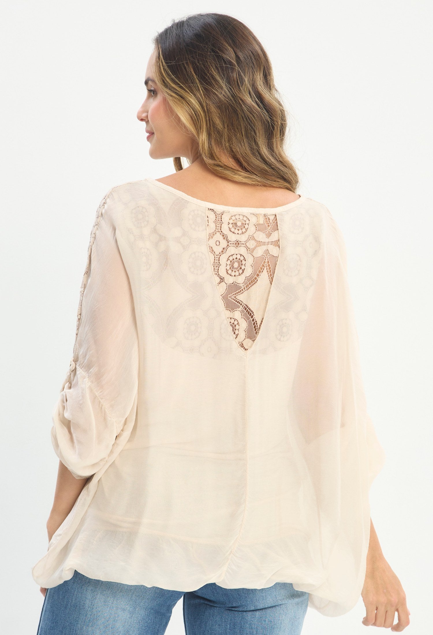 Blusa Manga Larga Beige - BYBLA outlet - vista 3