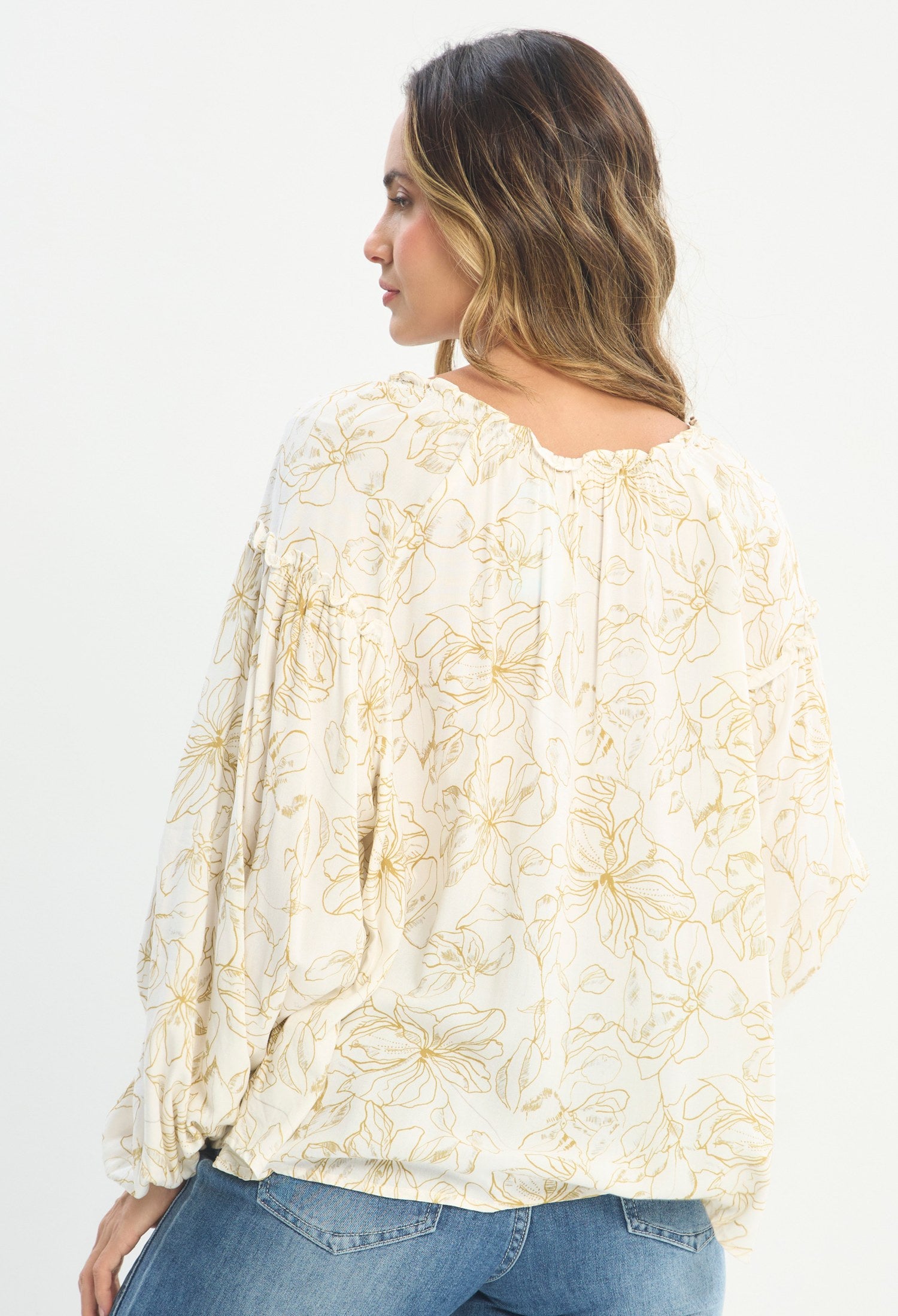 Blusa Manga Larga Beige - BYBLA outlet - vista 4