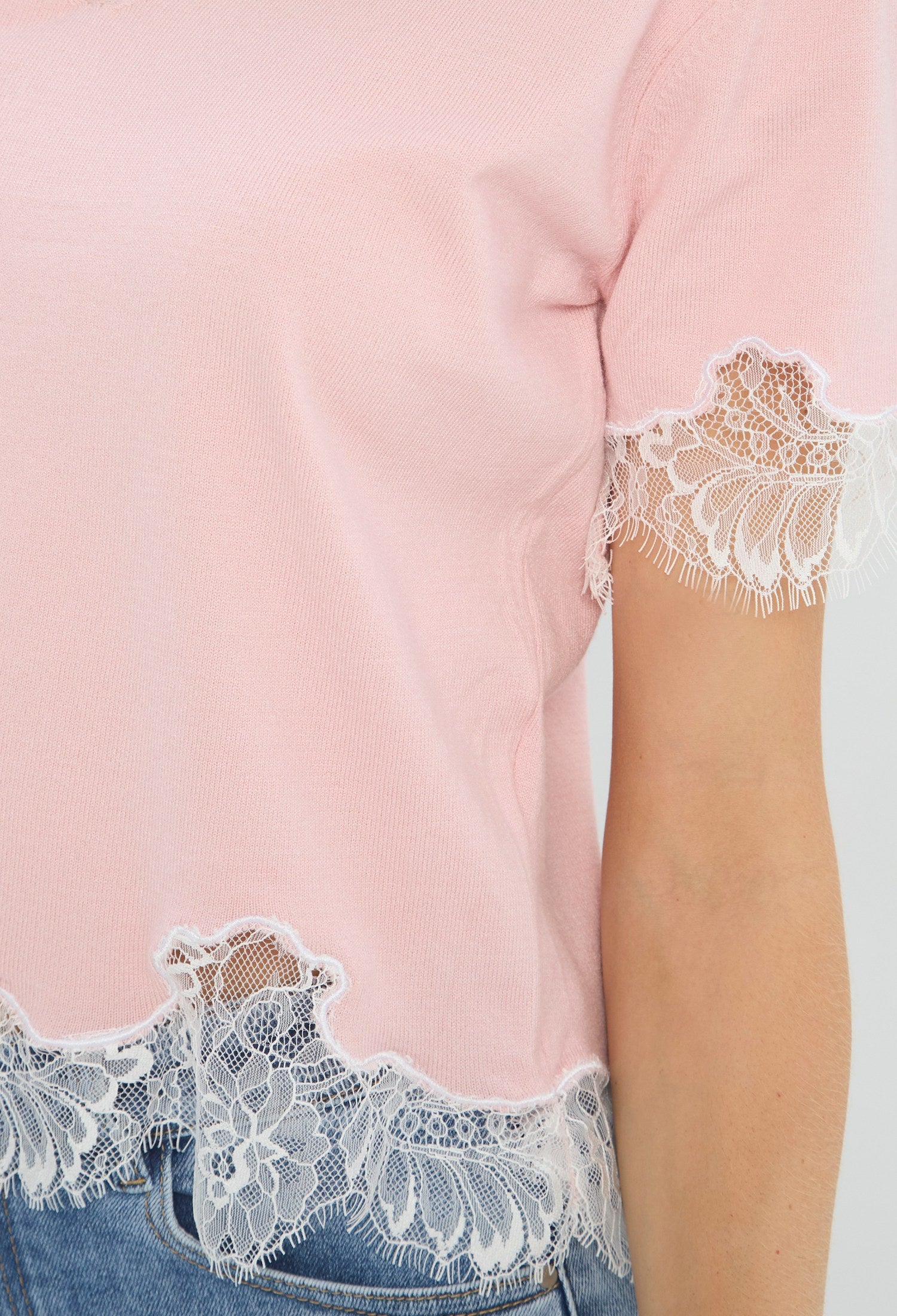 Blusa Encaje Cuello V rosa BYBLA Colombia - vista 4