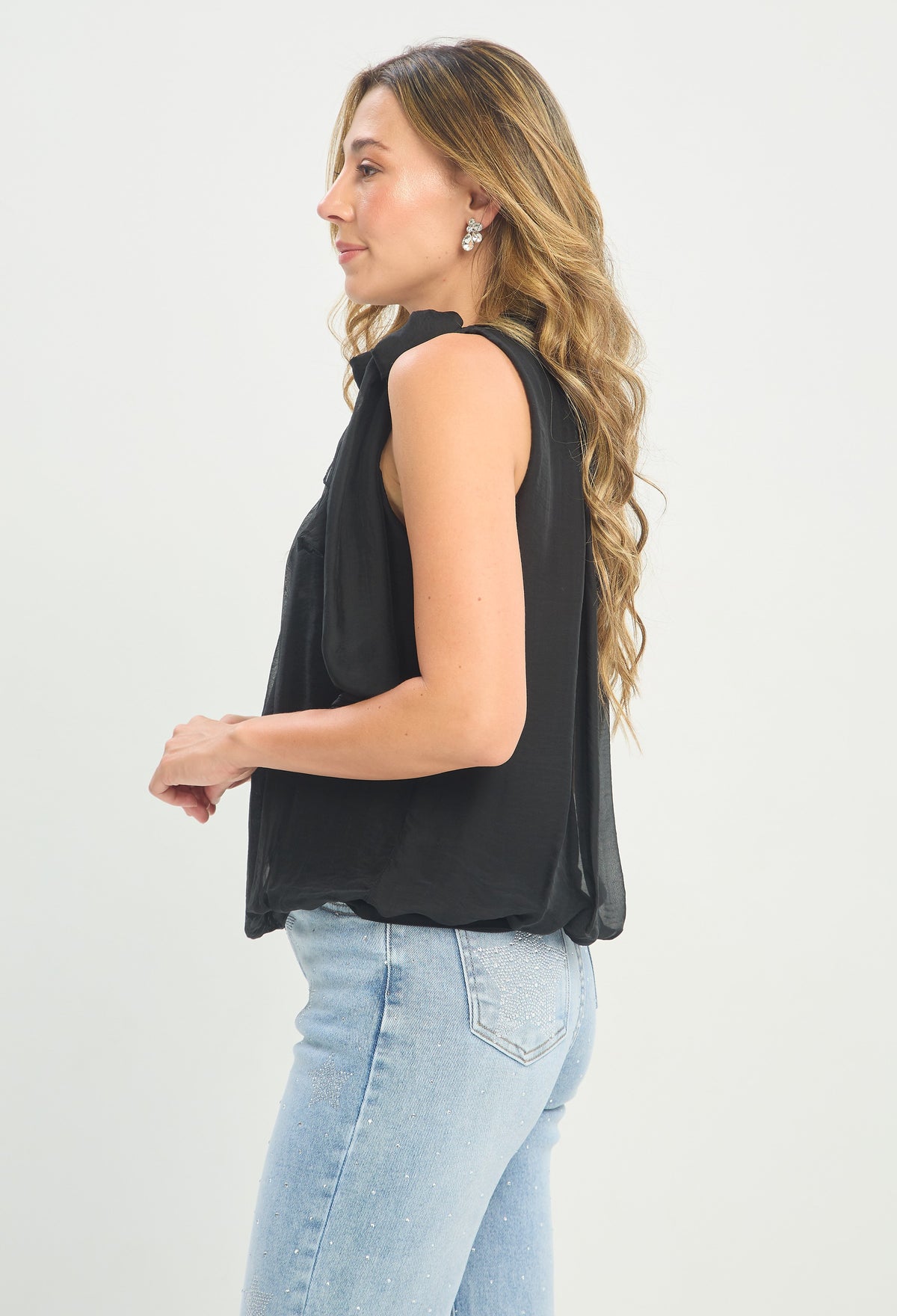 Blusa Seda Manga Sisa Lazo al Hombro negro BYBLA