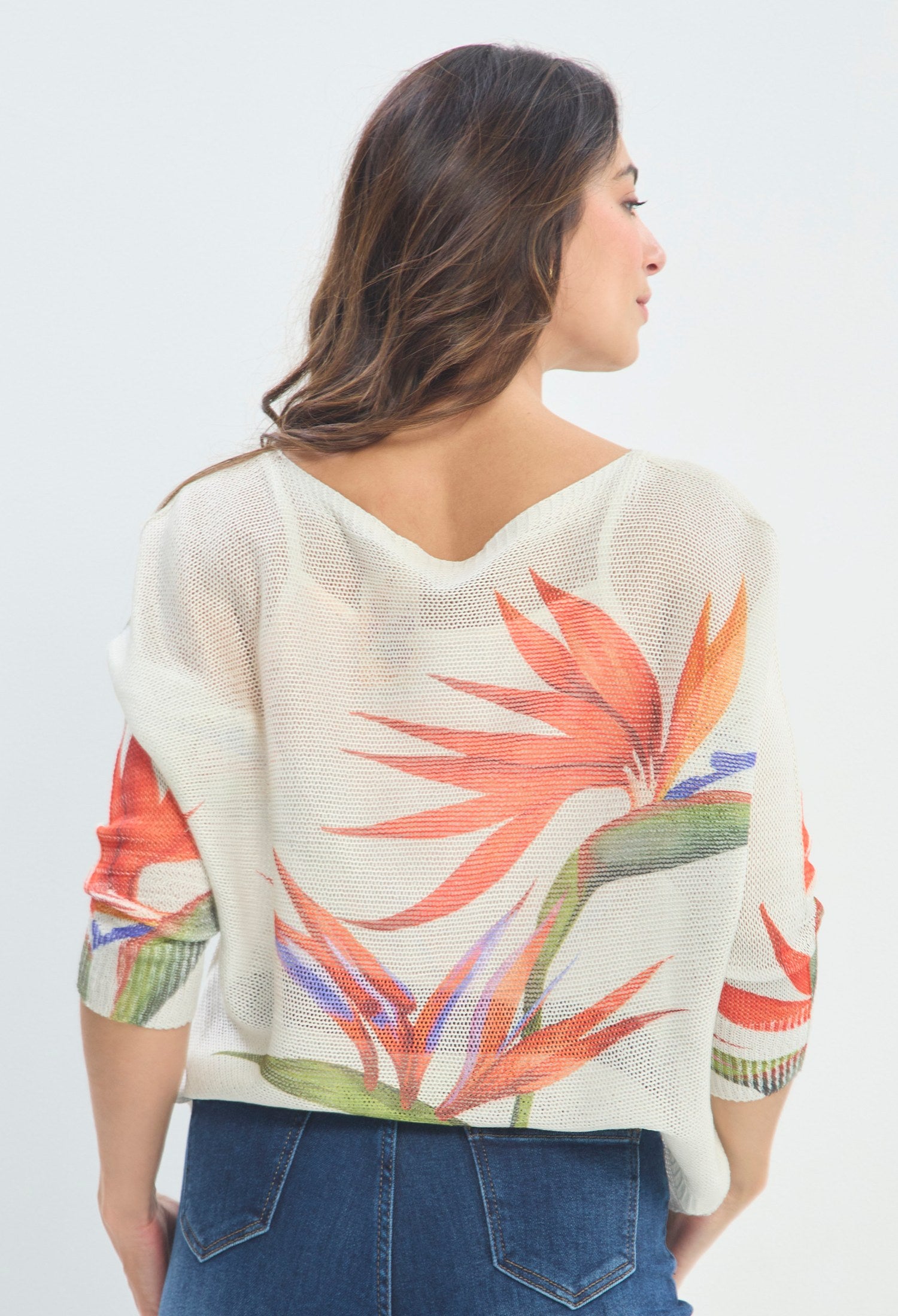 Blusa Tejida Estampado Floral crudo con estampado tropical BYBLA - vista 3