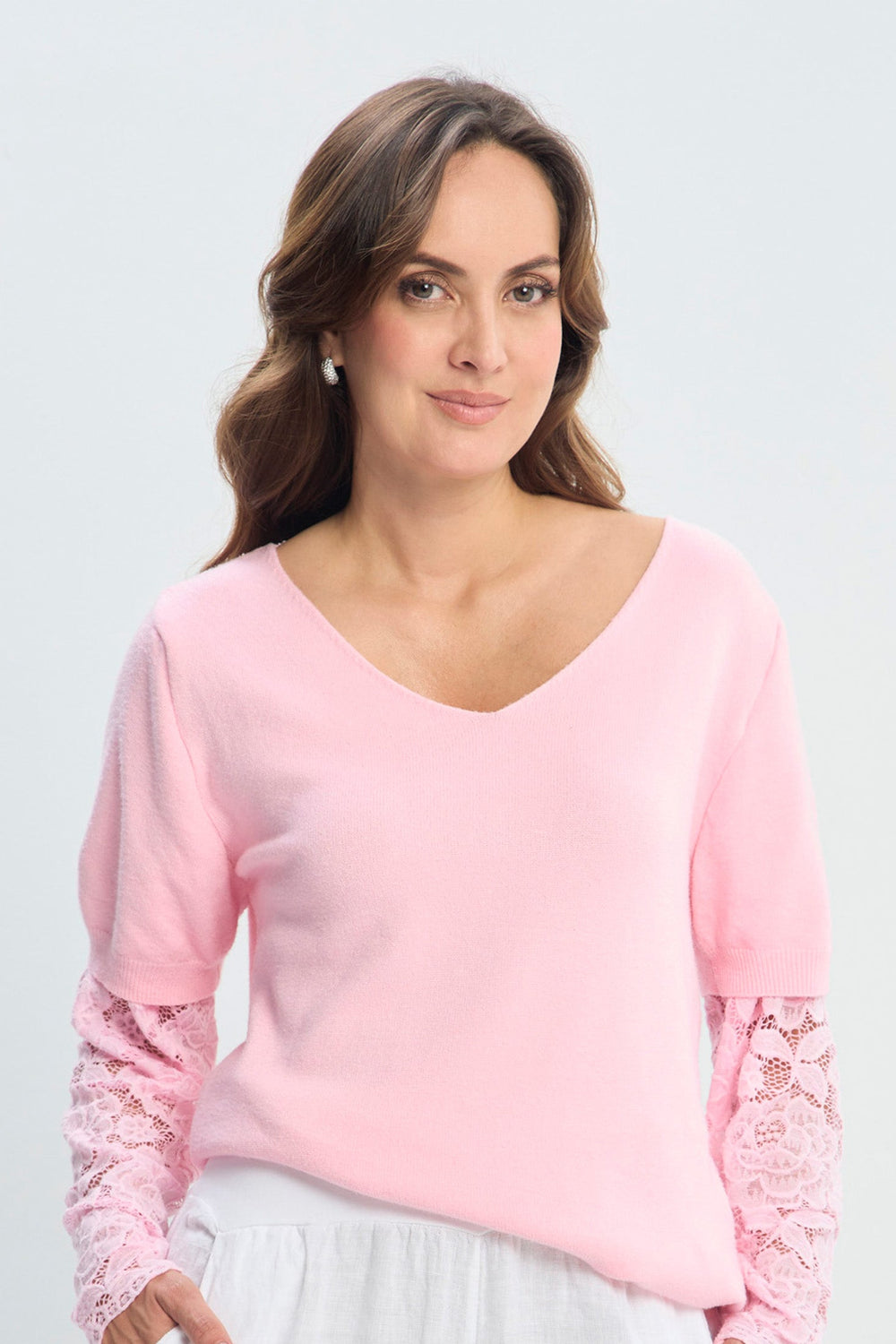 Blusa Tejida Manga Corta con Detalles en Encaje NEW vista 2 - BYBLA Colombia