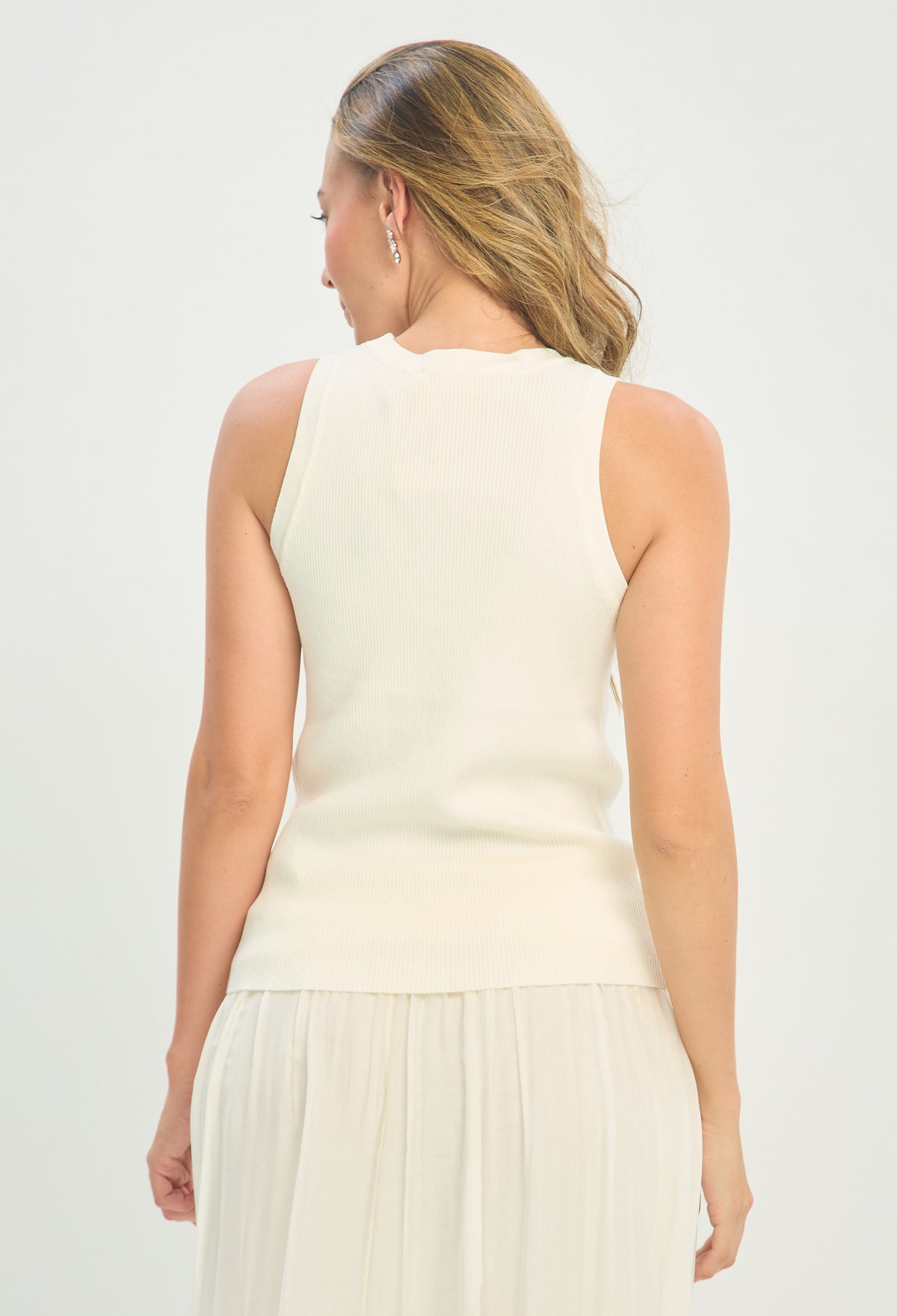 Blusa Tejida Manga Sisa Mariposas Beige BYBLA - vista 3
