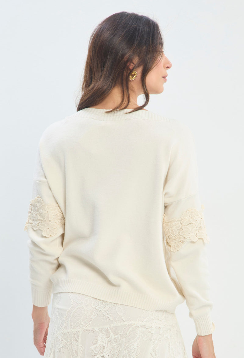 Buzo Crochet Floral crudo sale BYBLA - vista 2