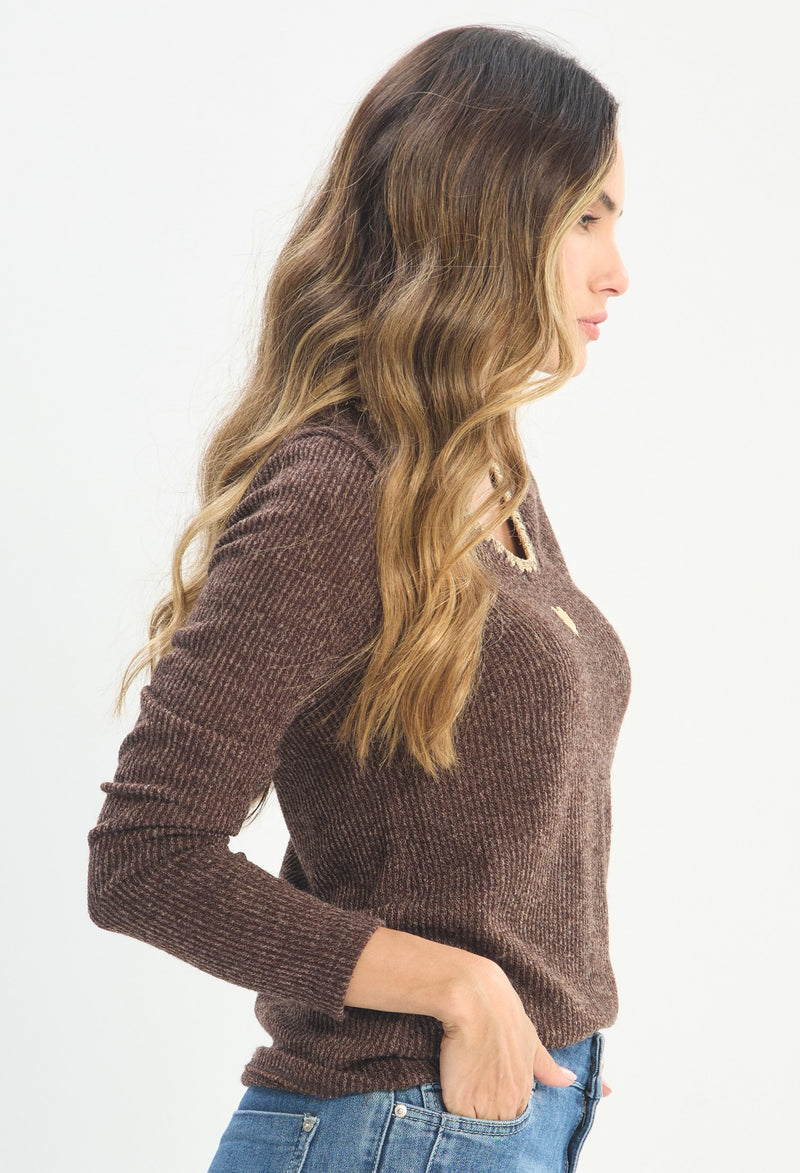 Buzo Marrón - BYBLA outlet - vista 2