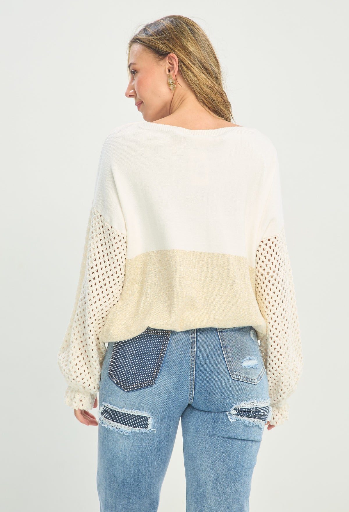 Buzo Tejido Mangas Caladas Blanco y Beige BYBLA - vista 3