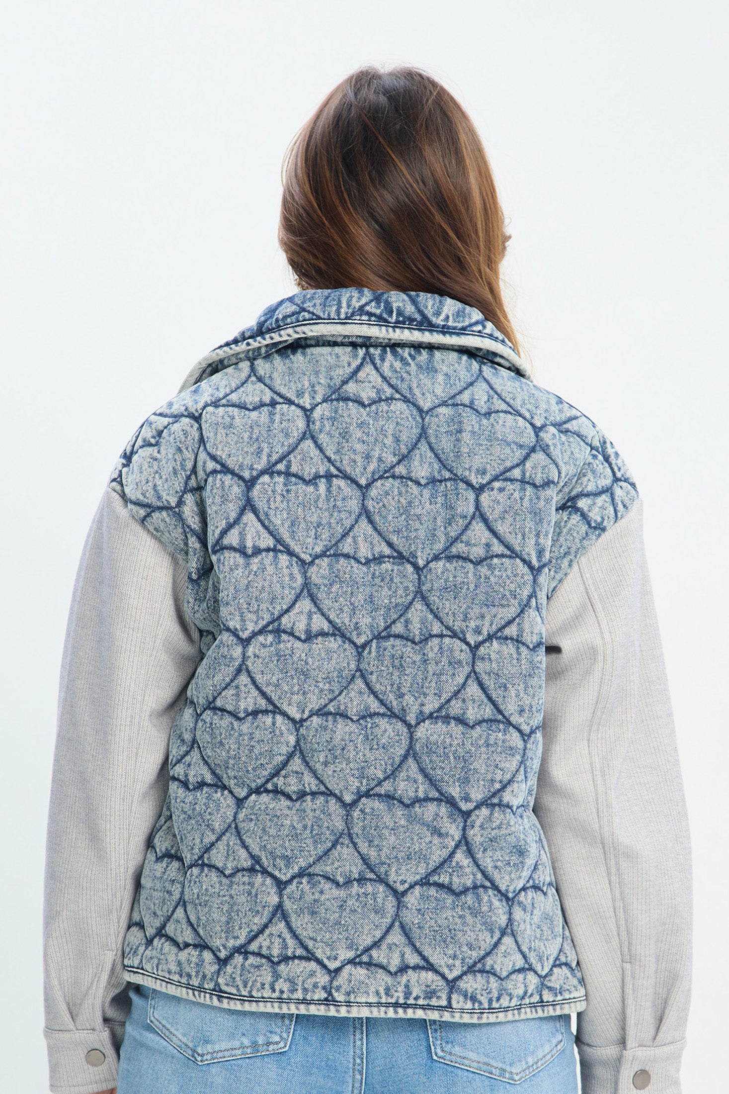 Chaqueta en Denim Abullonada Corazones NEW