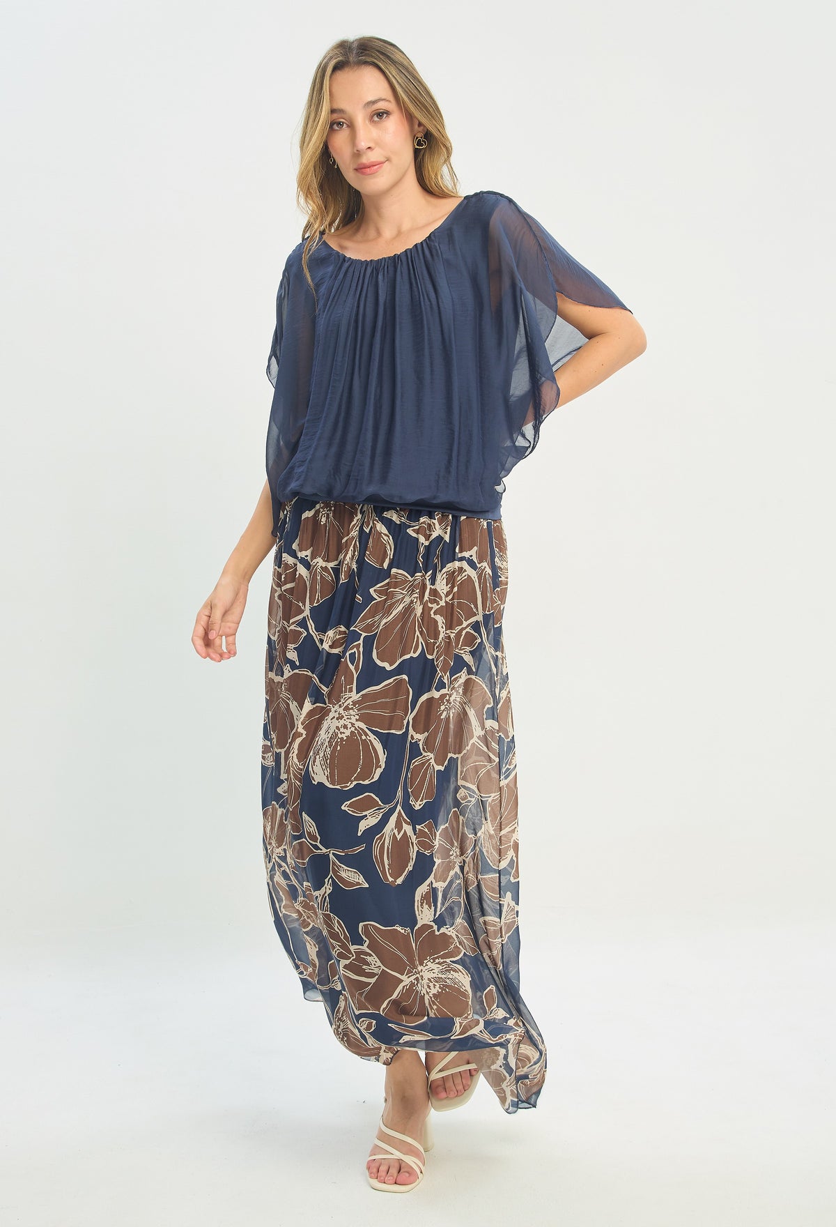 Falda Larga Estampado Flores Azul y Café BYBLA - vista 5