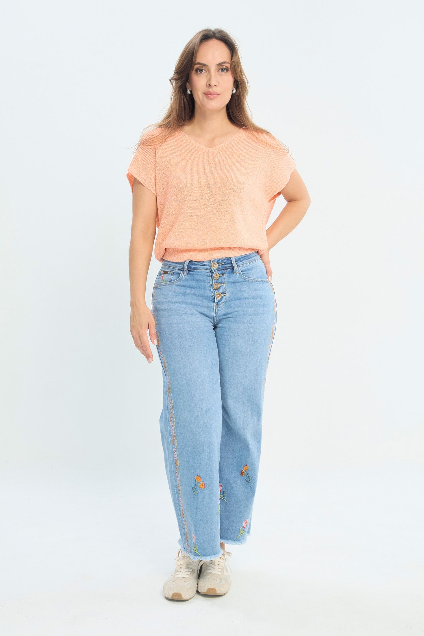 Jean con Bordados Laterales NEW