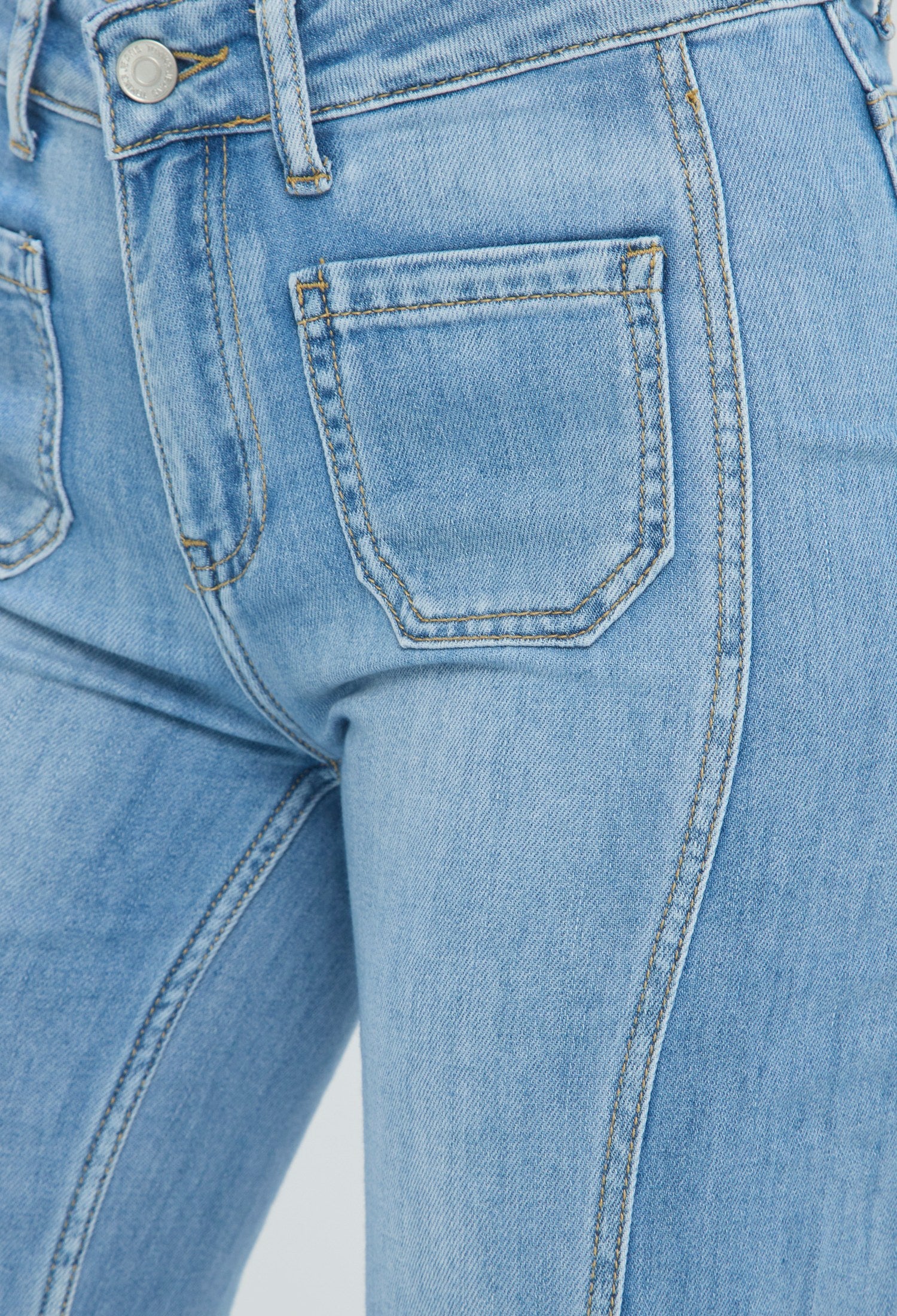 Jean flare azul medio tiro alto BYBLA - vista 6