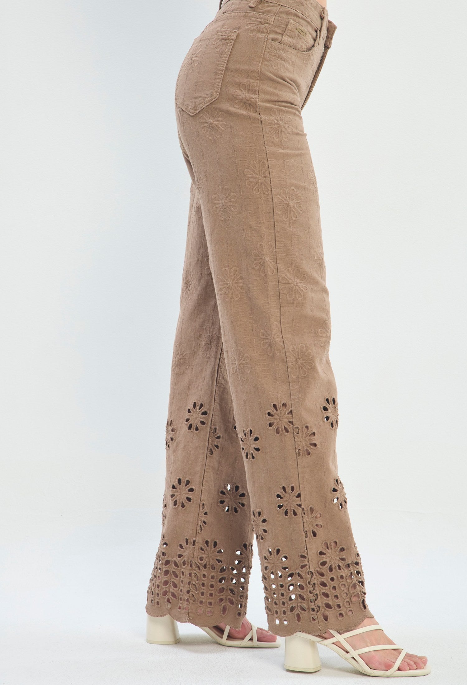 Pantalón Ancho Calado Floral kaki BYBLA - vista 3