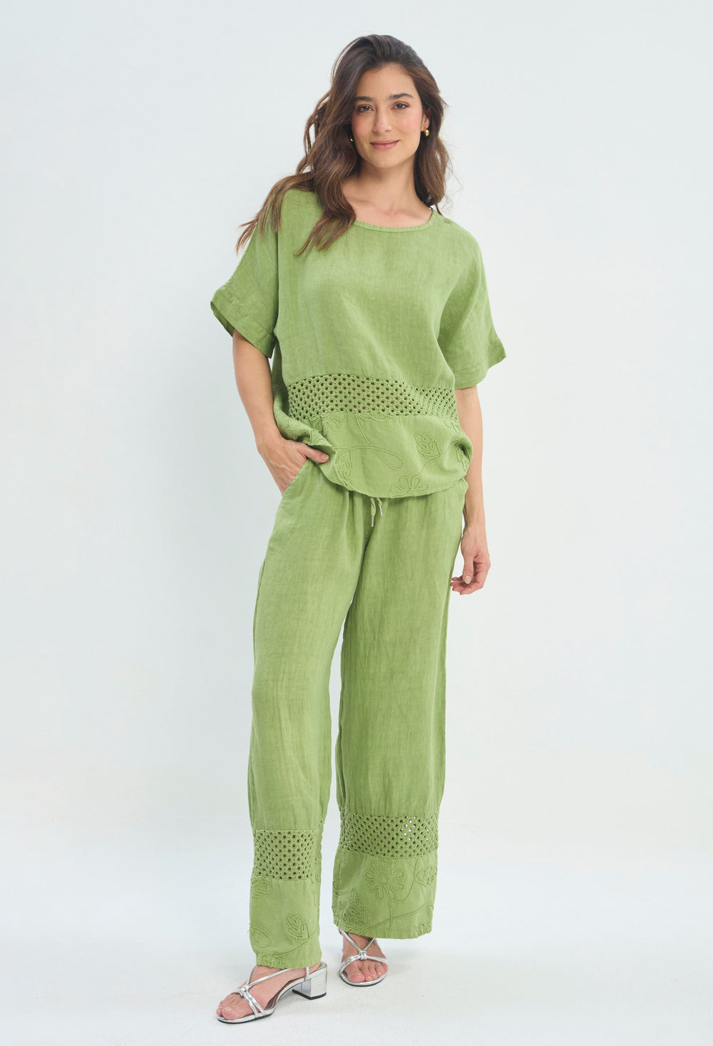 Pantalón Ancho Lino Calado verde manzana BYBLA