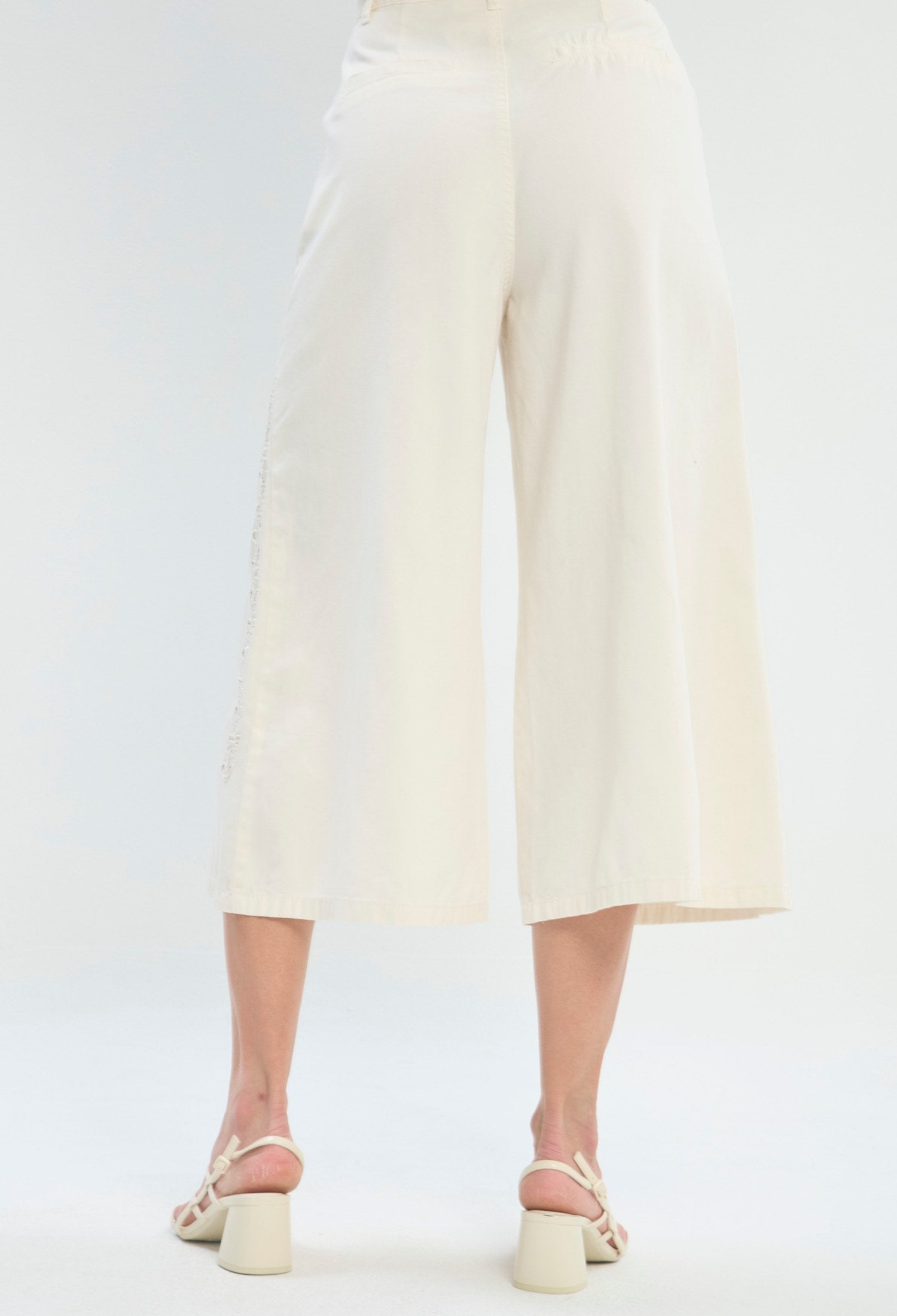 Pantalón Culotte Tiro Alto beige natural BYBLA - vista 4