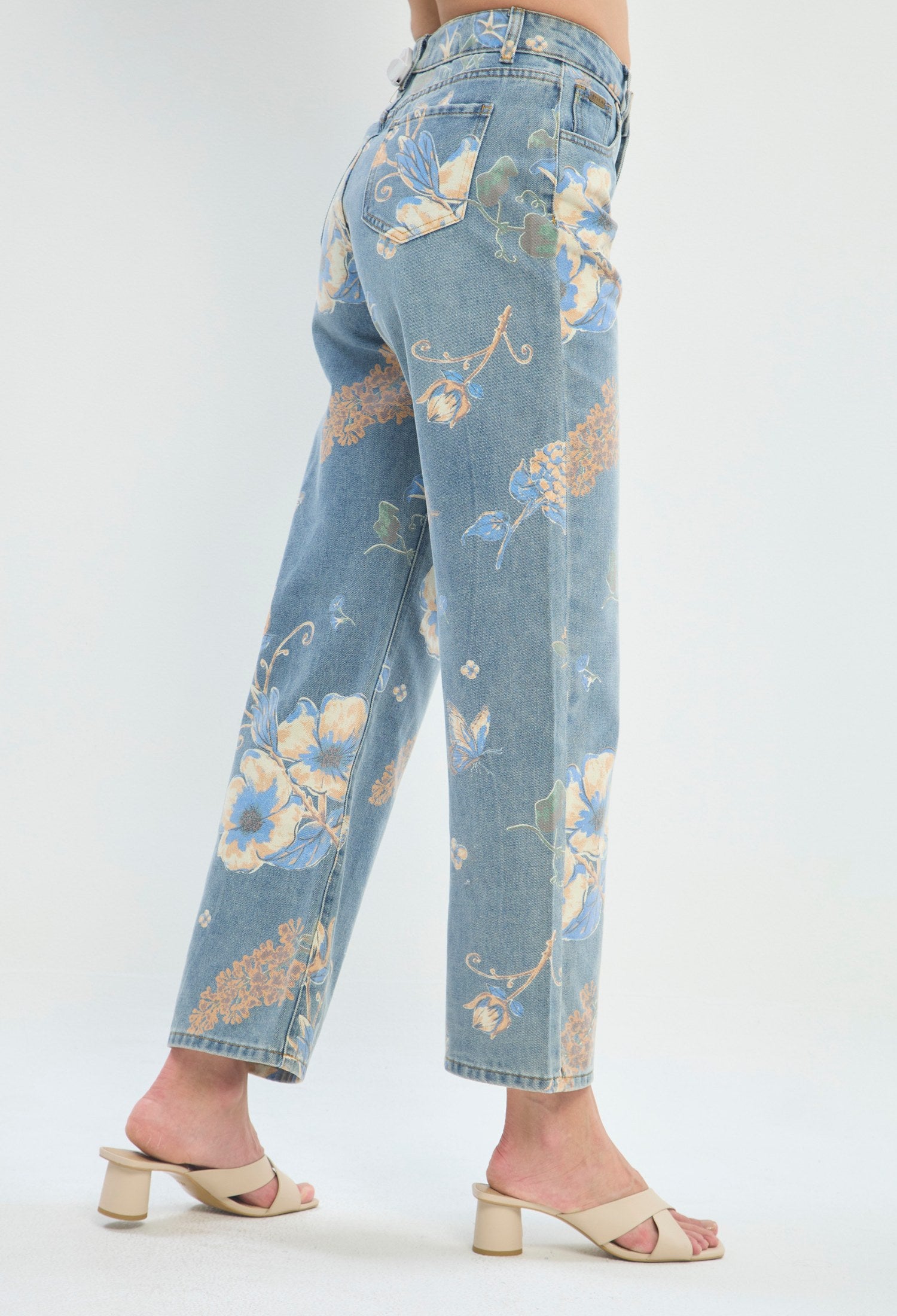 Pantalón Pierna Ancha Floral azul claro sale BYBLA - vista 4