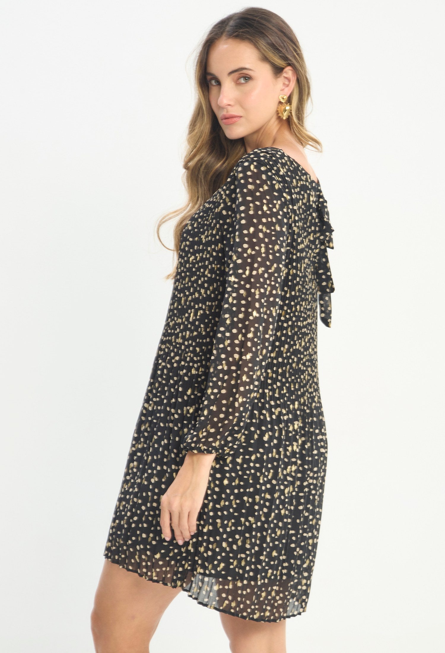 Vestido Corto Negro - BYBLA outlet - vista 4