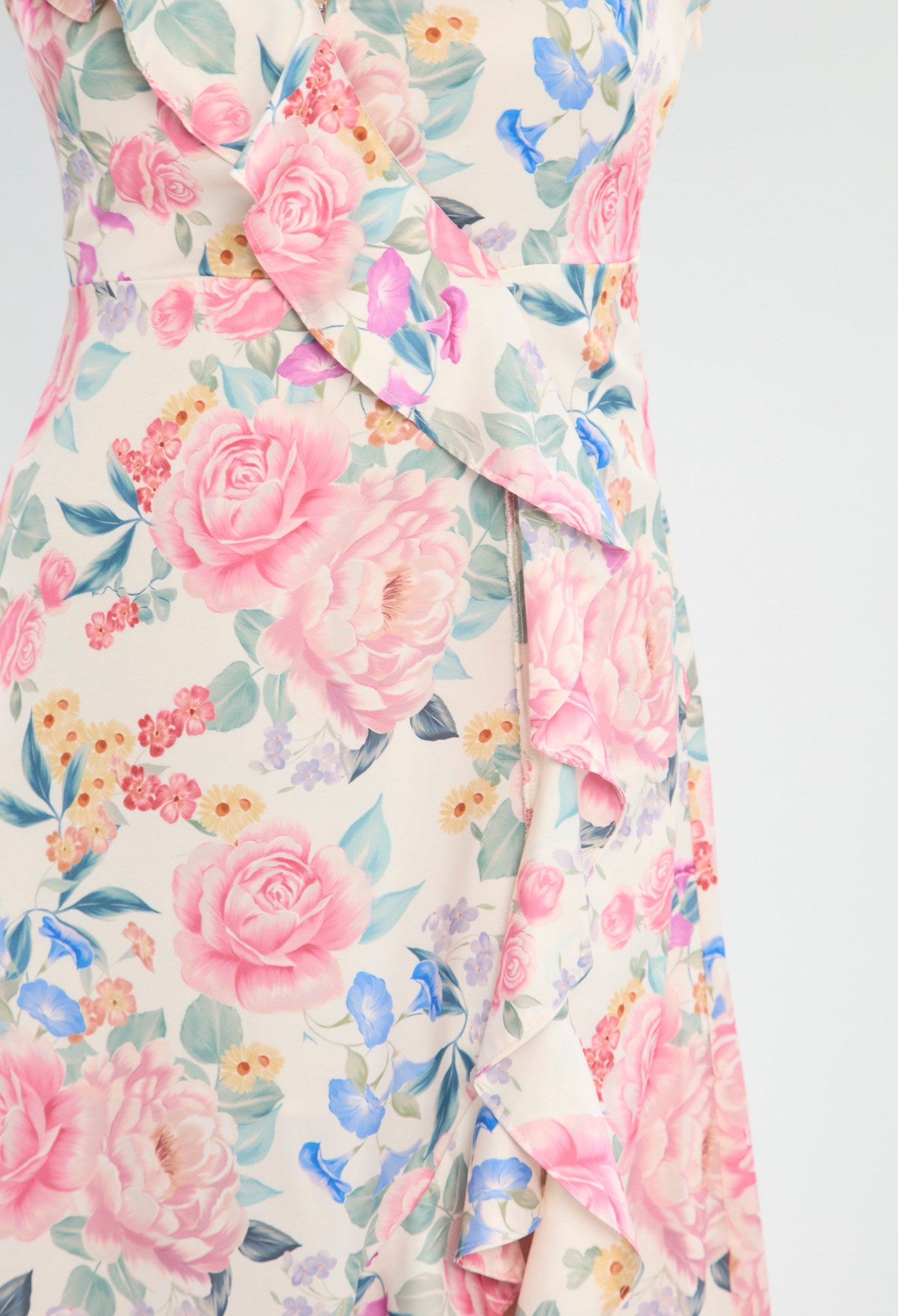Vestido Largo Floral Asimétrico floral rosa y blanco sale BYBLA