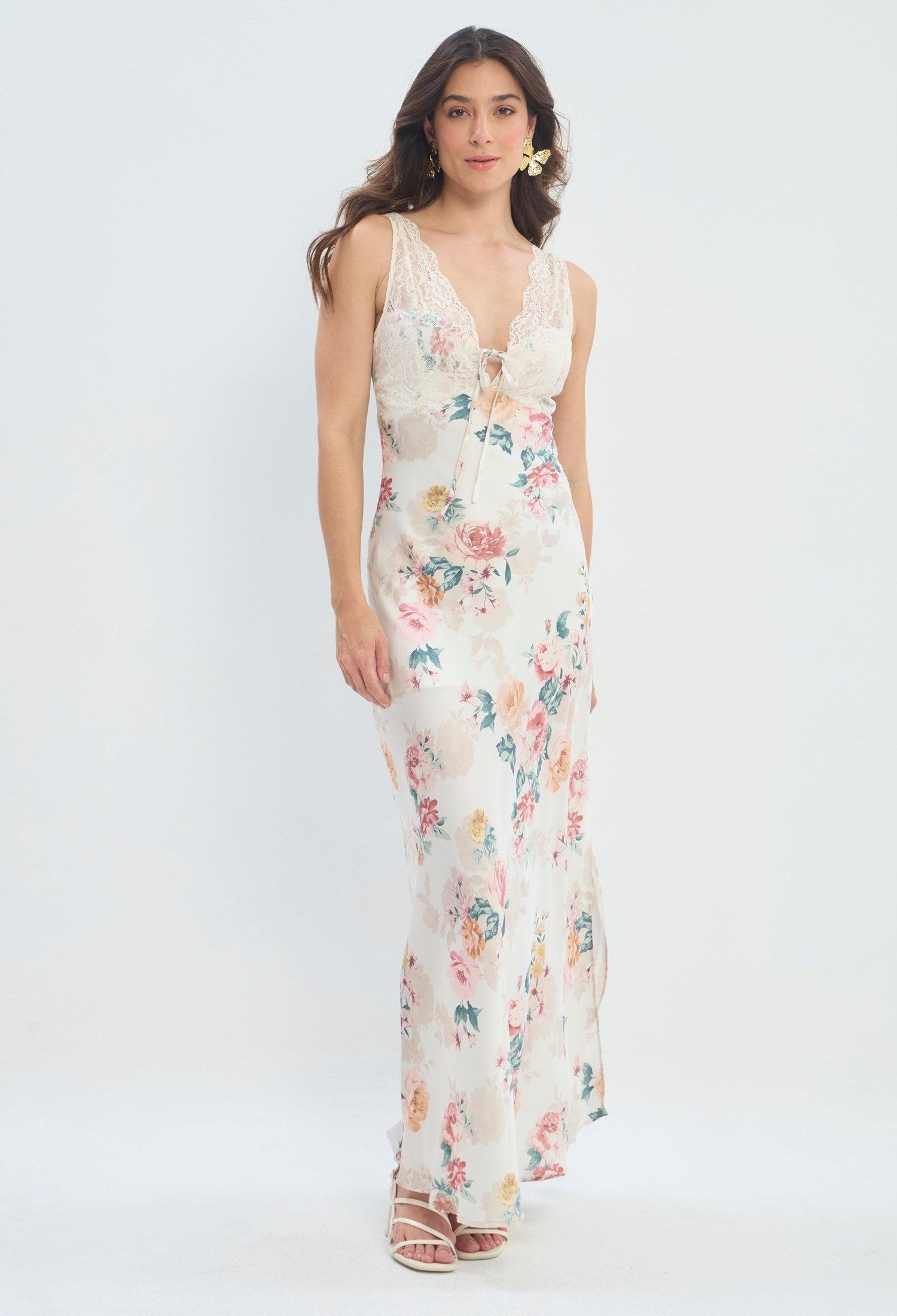 Vestido Largo Floral con Encaje crema floral rosado sale BYBLA