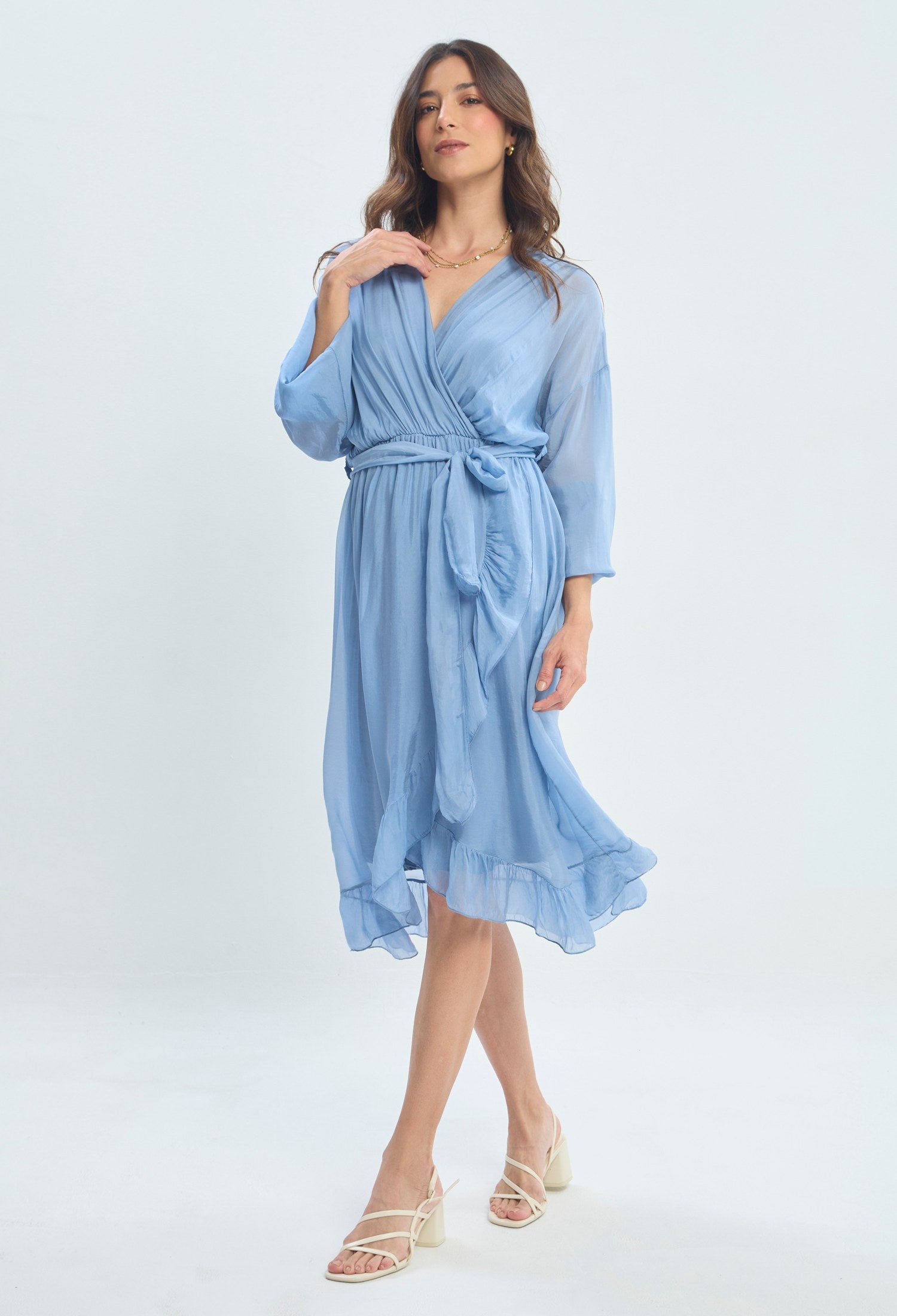 Vestido Largo Cruzado con Cinturón azul celeste sale BYBLA