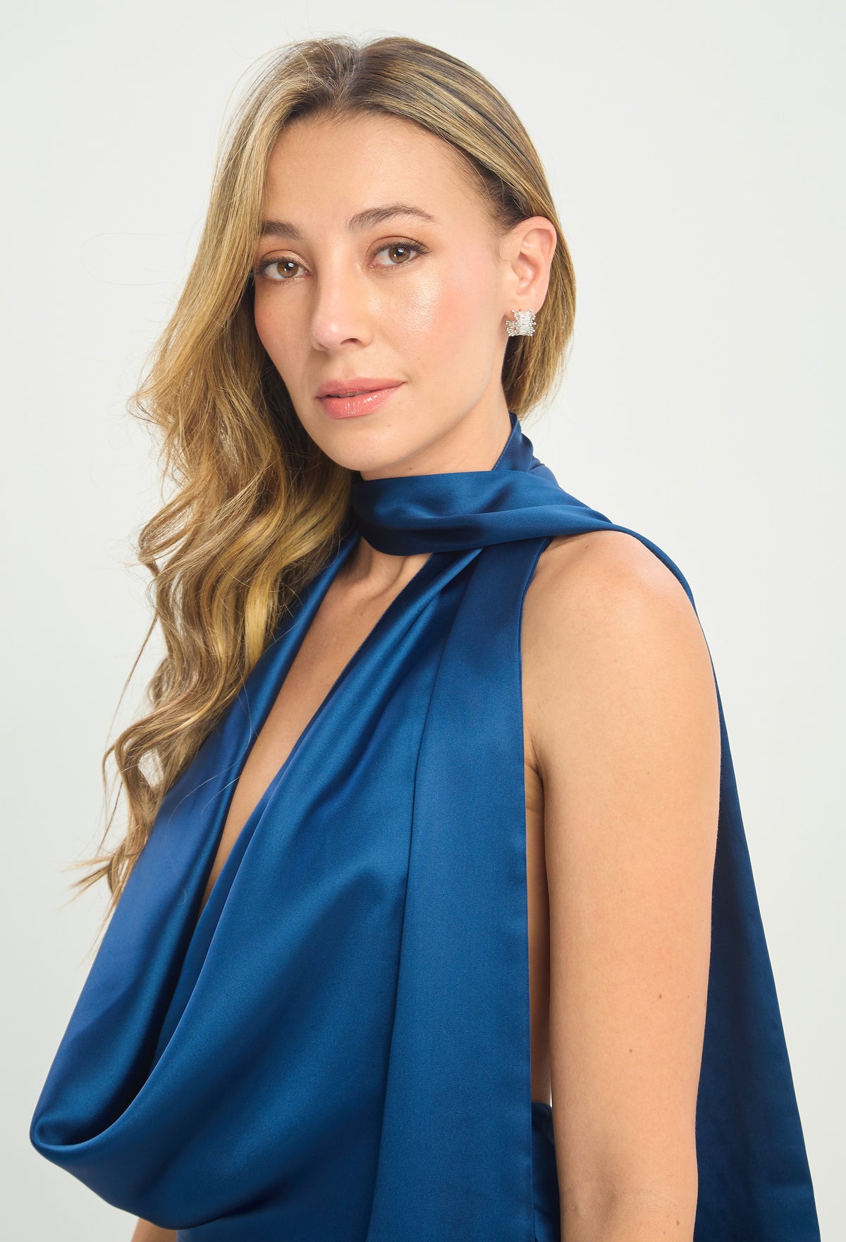 Vestido Largo con Bufanda Azul Petróleo BYBLA - vista 4