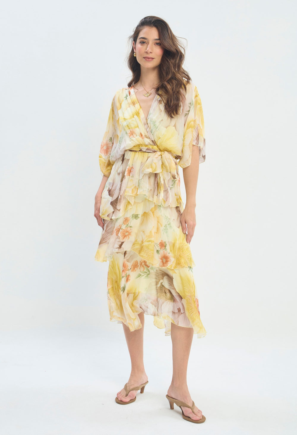 Vestido Largo Floral Cruzado amarillo mantequilla BYBLA