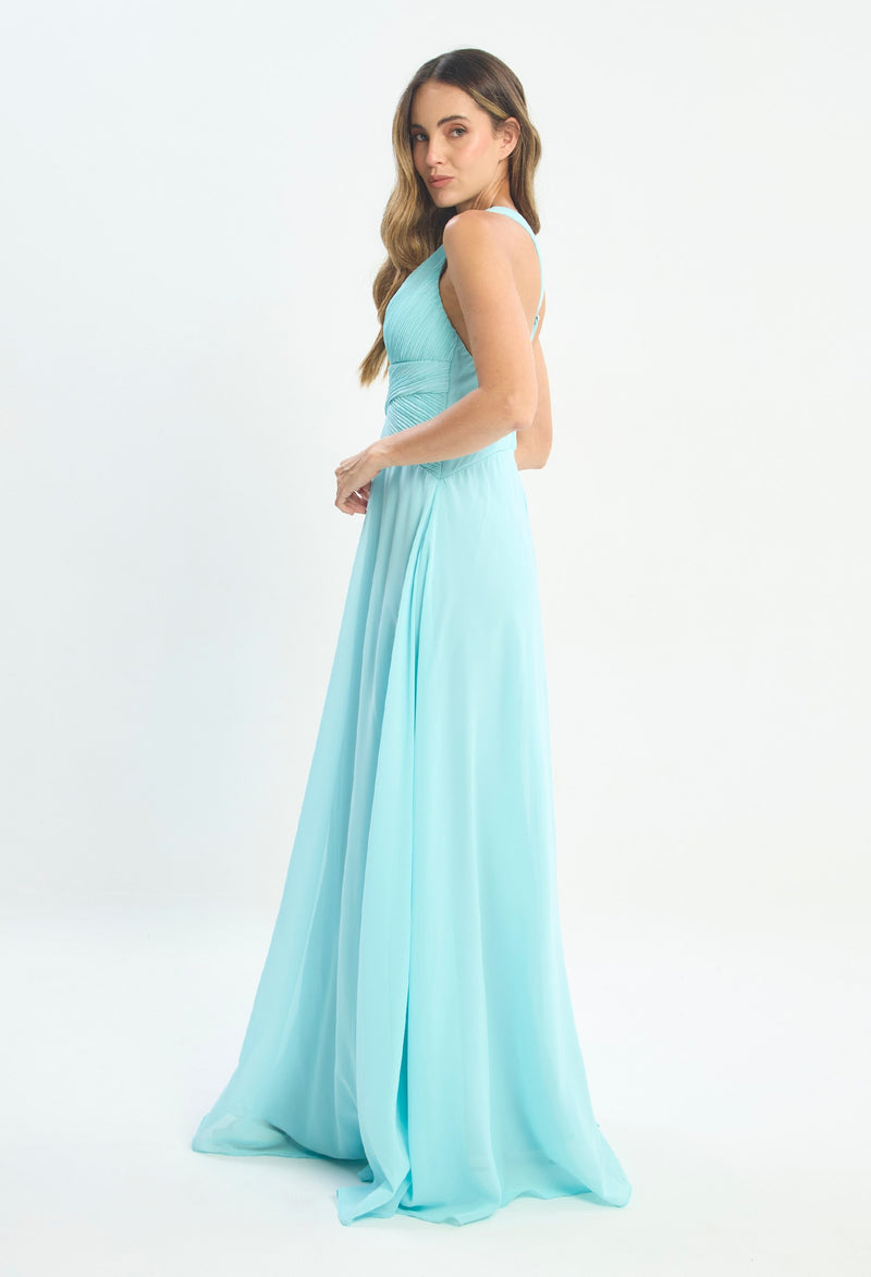 Mujer luciendo vestido azul BYBLA - Gasa Halter - vista 2