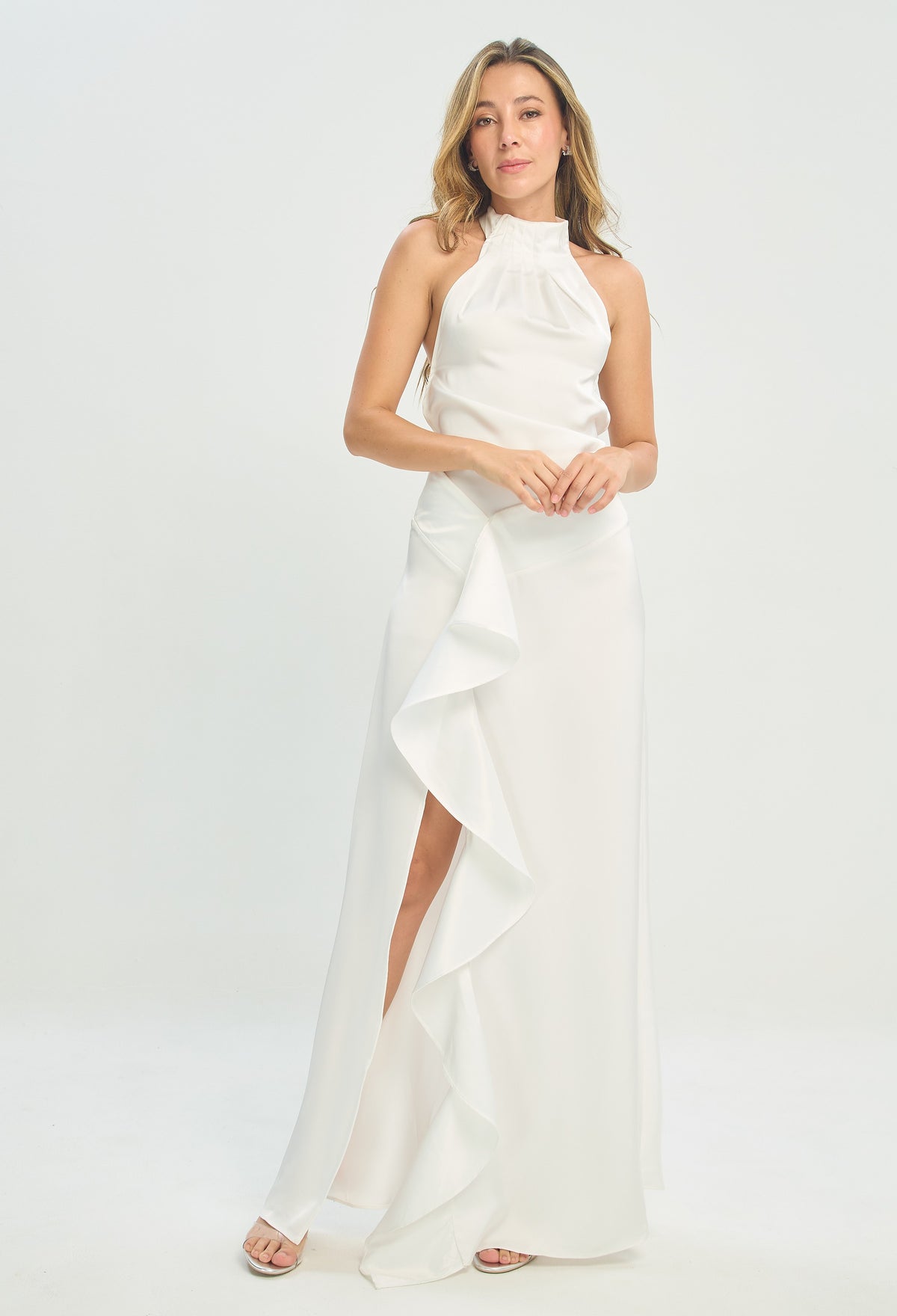 Vestido Largo Halter Abertura con Volante Blanco BYBLA