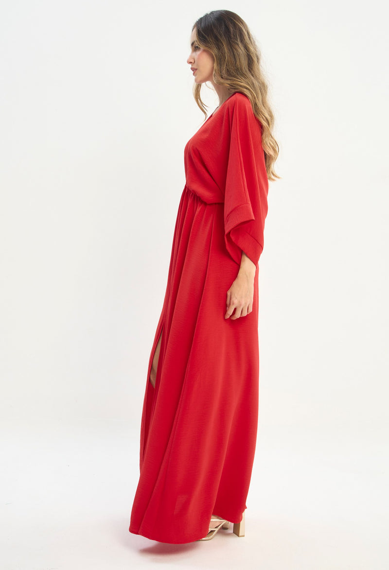 Mujer luciendo vestido rojo BYBLA - Mangas Globo - vista 2