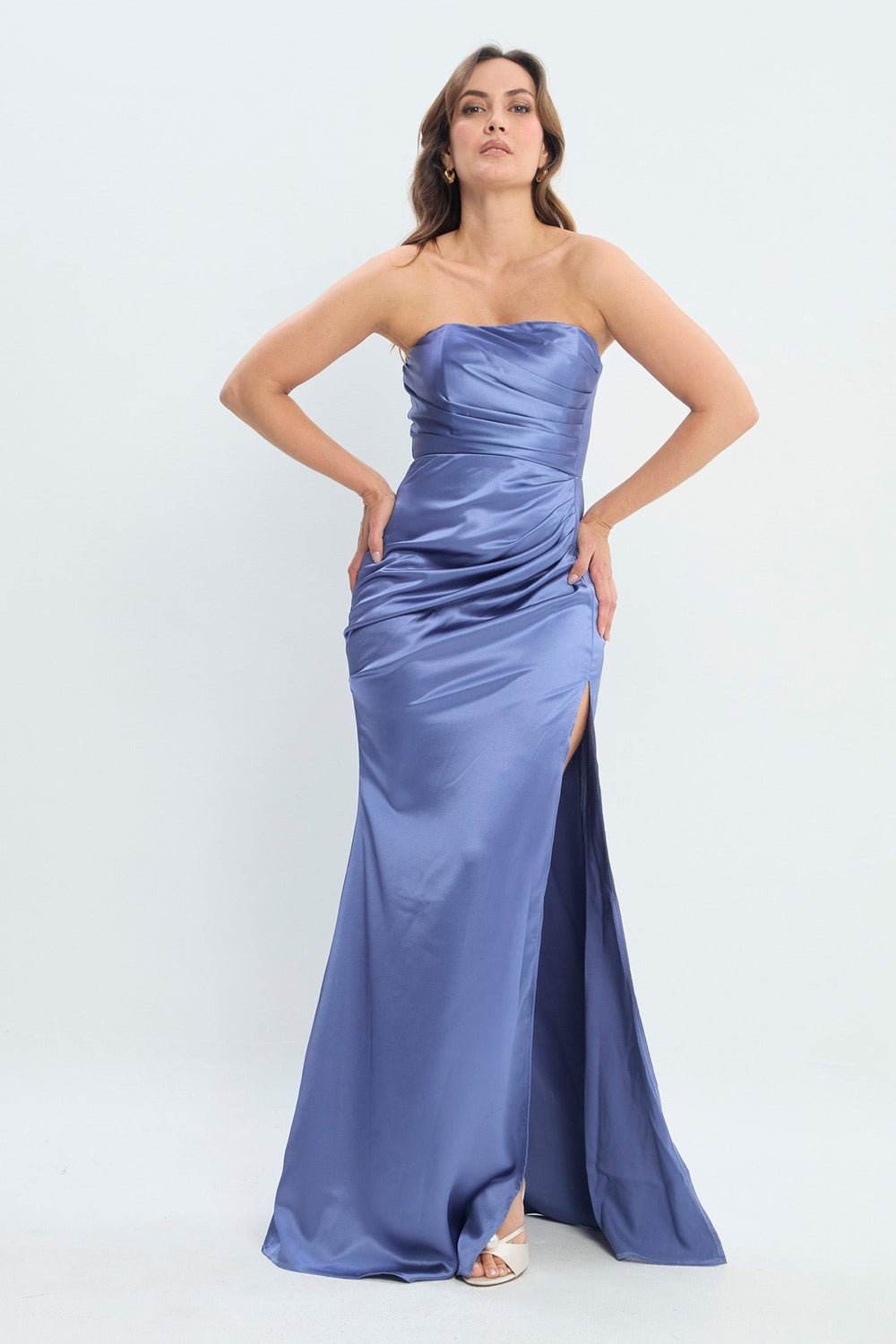 Vestido en Satín Strapless NEW - BYBLA Colombia